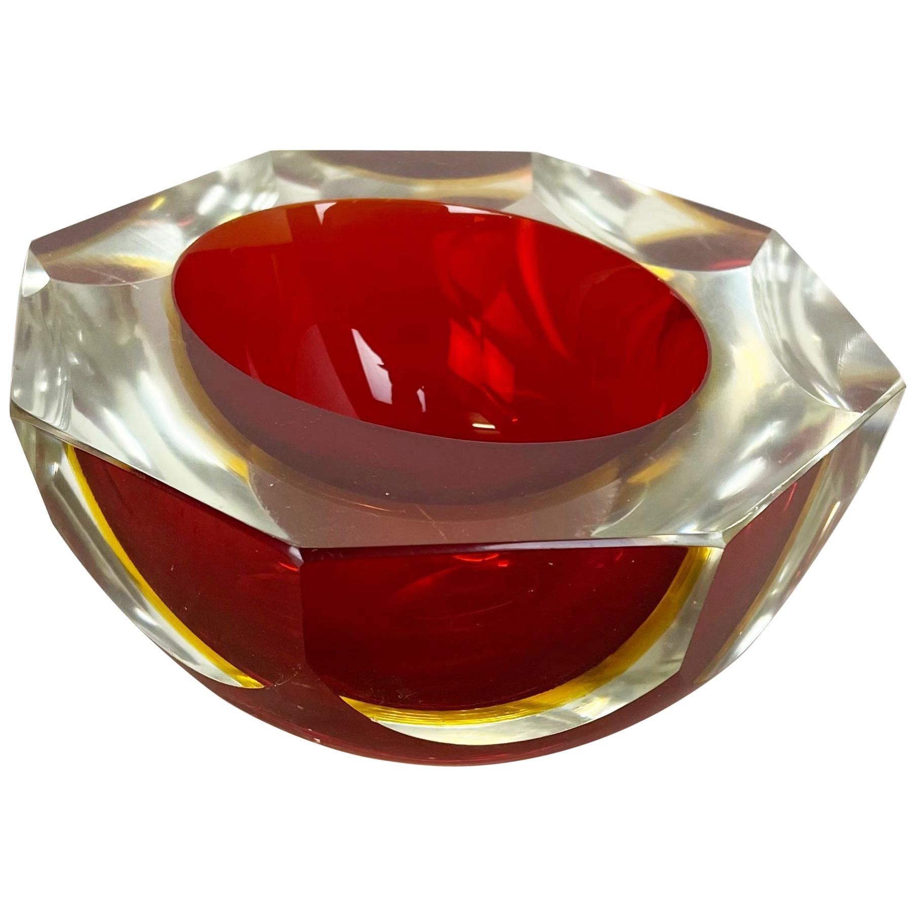 Glass Faceted Sommerso Bowl Element Ashtray Flavio Poli Attributed Murano, Italy