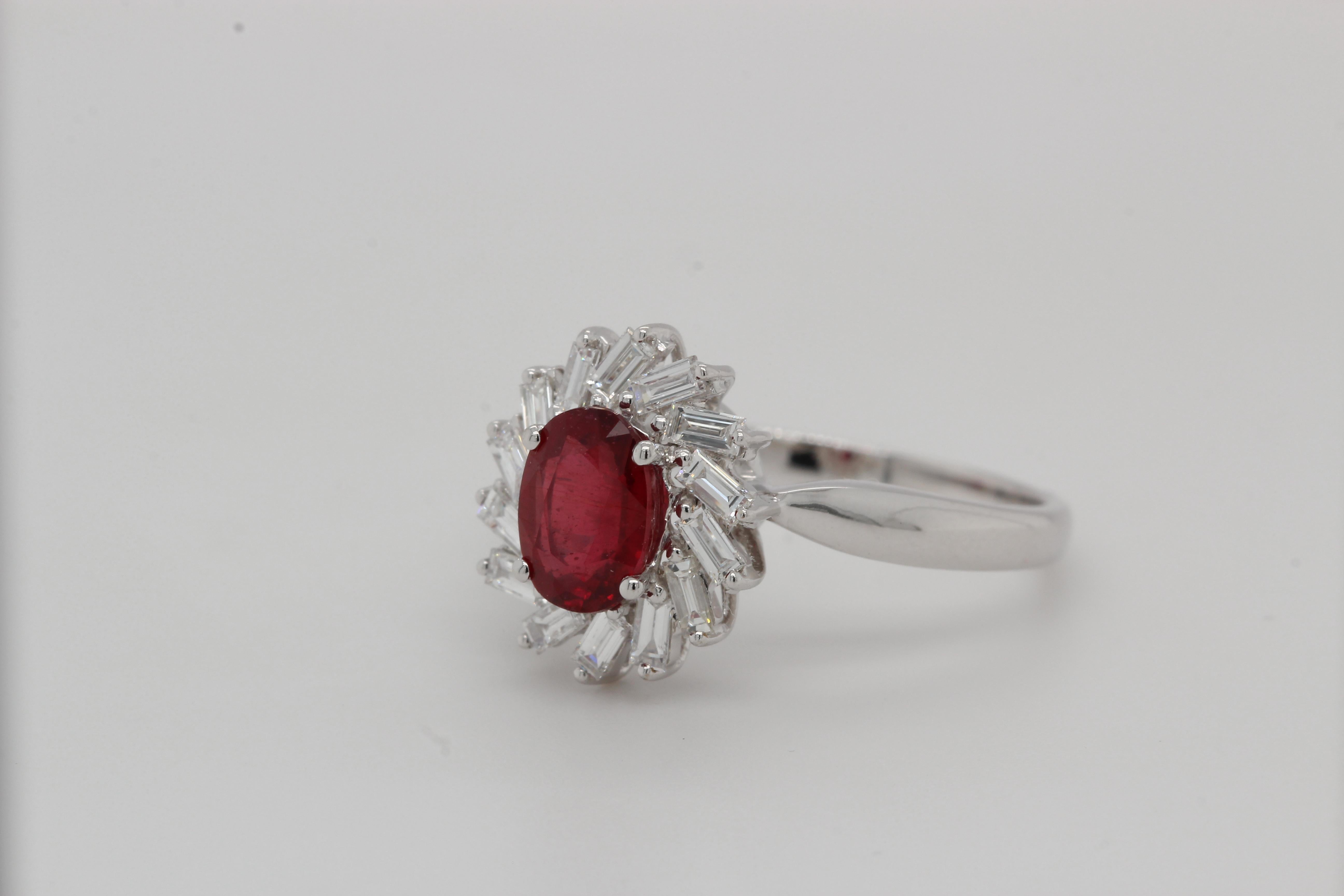 Glass Filled Ruby and Diamond Ring in 18 Karat Gold In New Condition For Sale In Bangkok, 10