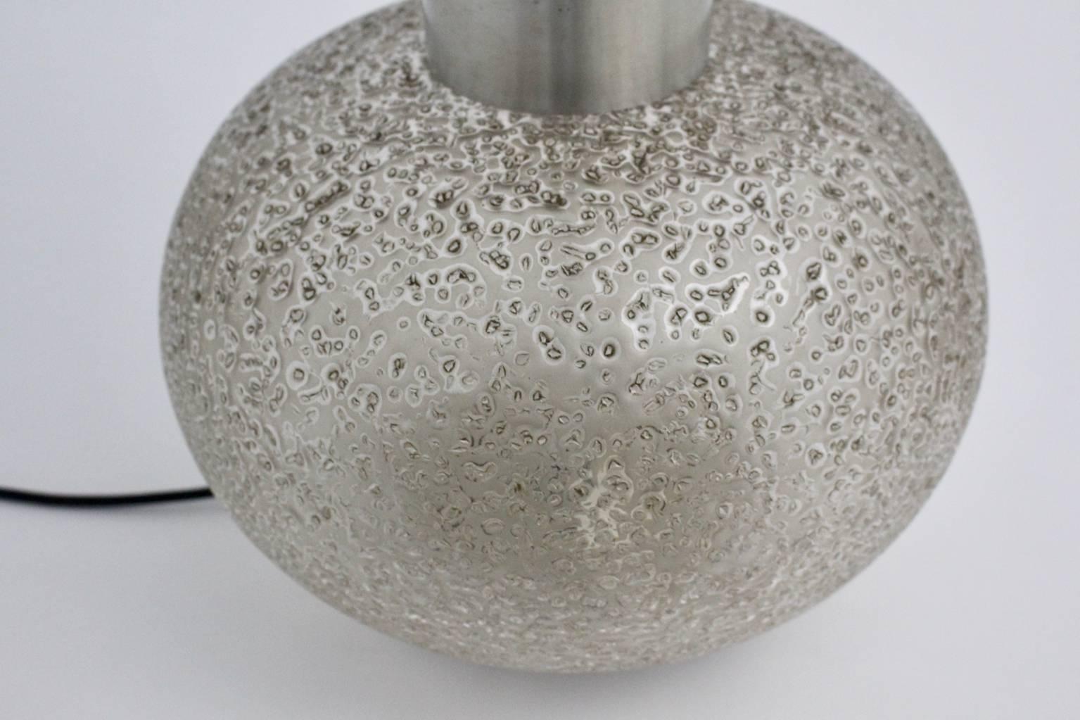 Verre Lampadaire en verre vintage de l'ère spatiale par Doria, Allemagne, années 1970 en vente