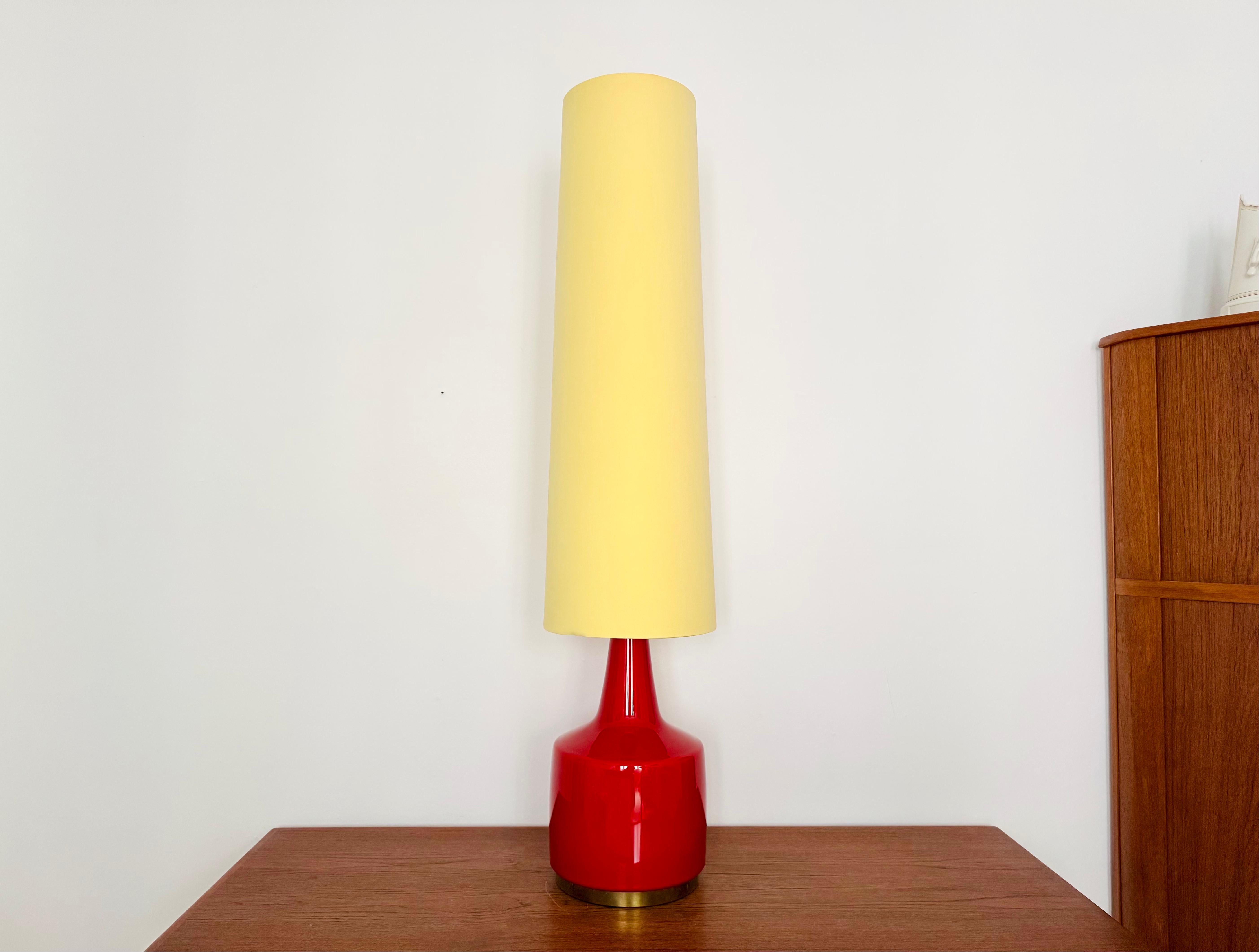 Allemand Lampadaire en verre de Doria en vente