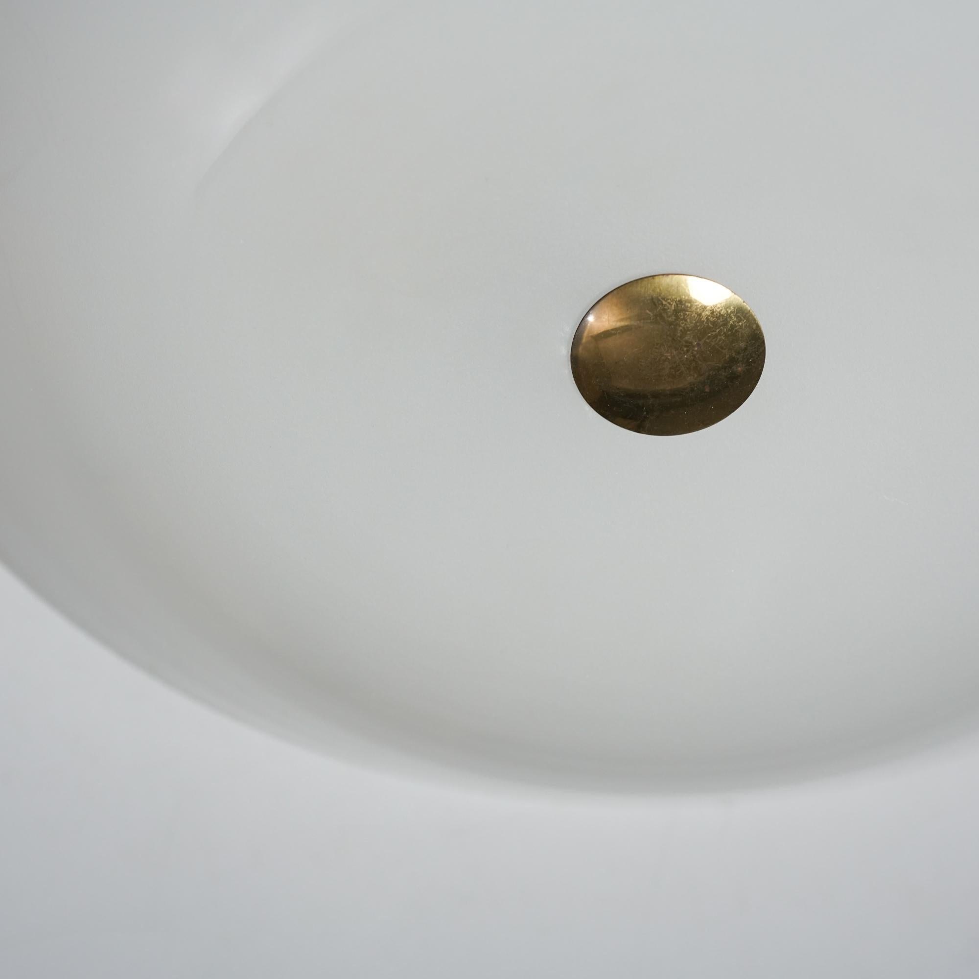 Scandinave moderne Glass Flush Mount, Lisa Johansson-Pape, Orno Oy, 1950s en vente