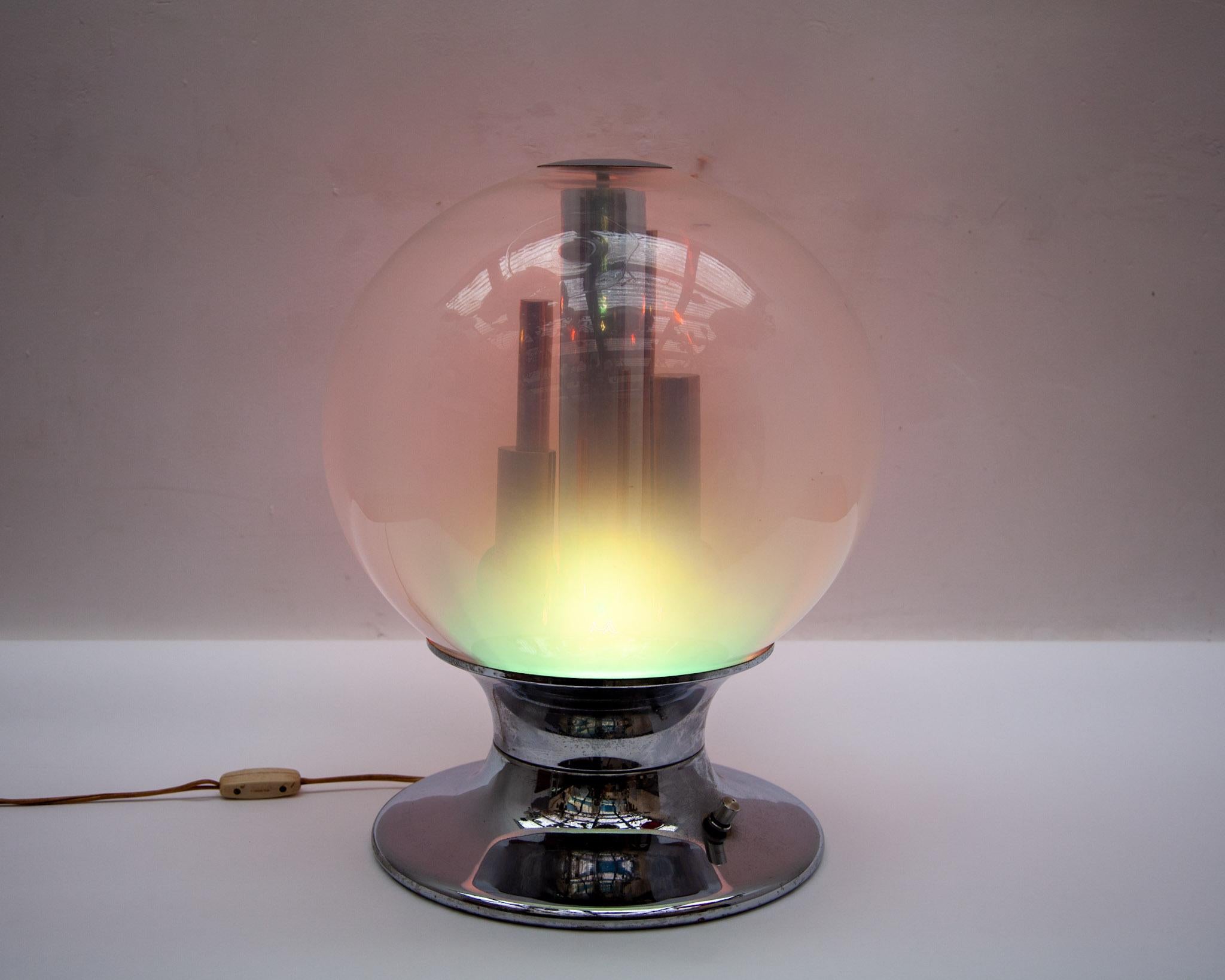 Glass Globe Table Lamp Mid-Century Modern, by Selenova, Italy, 1960s For Sale 4