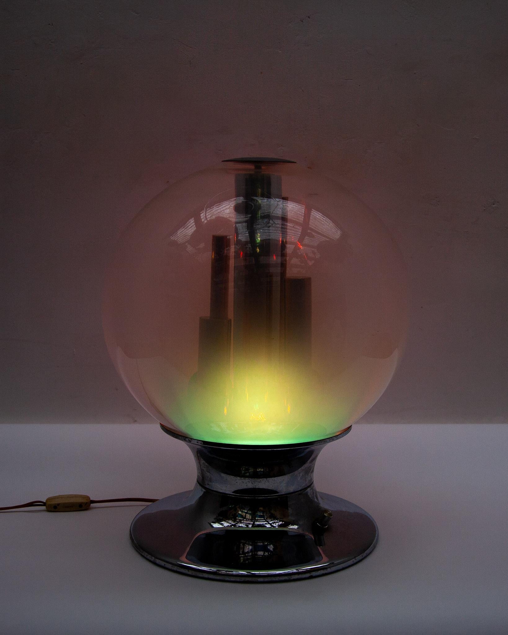 Lampe de bureau globe en verre moderne mi-siècle, par Selenova, Italie, années 1960 en vente 4