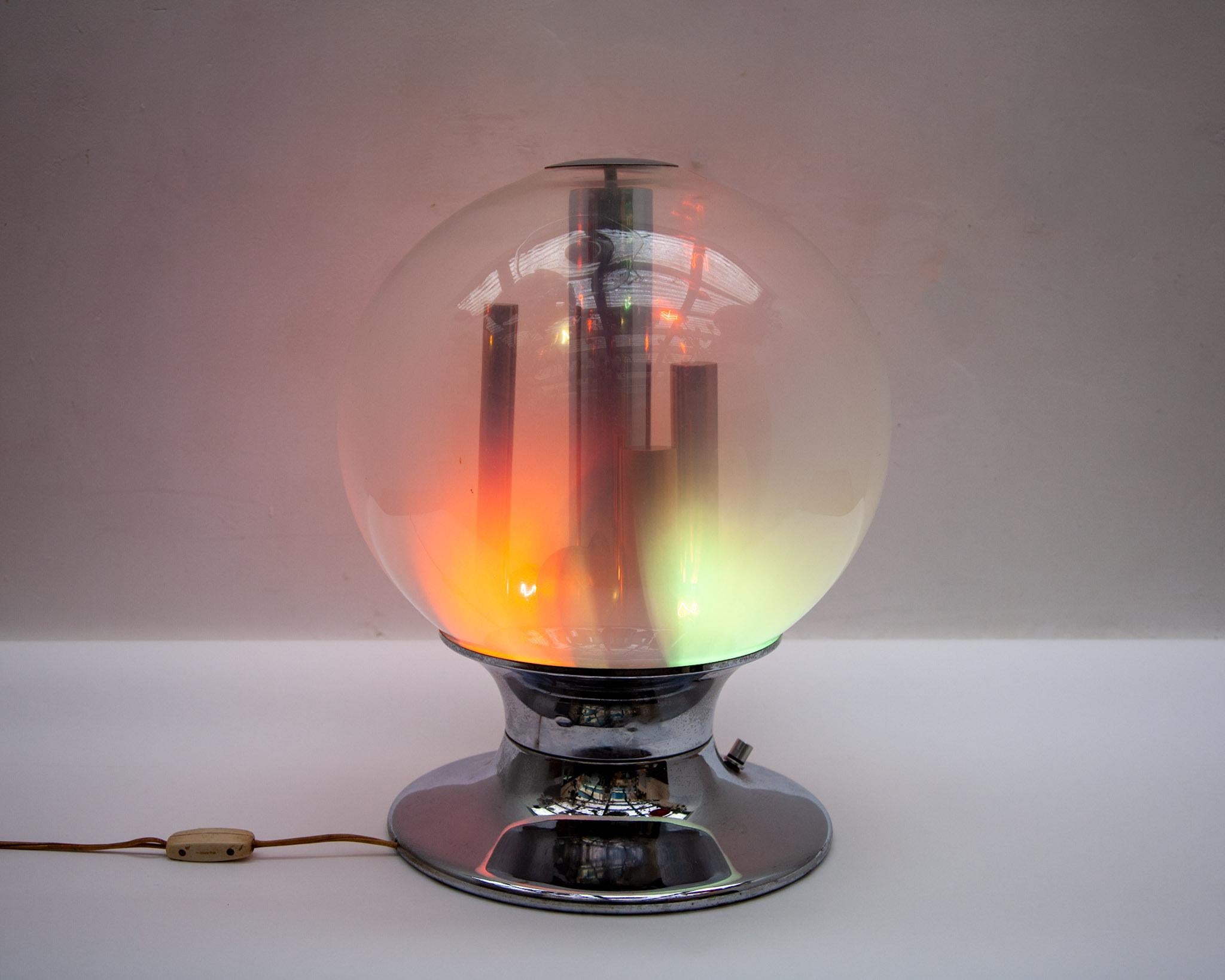 Lampe de bureau globe en verre moderne mi-siècle, par Selenova, Italie, années 1960 en vente 2