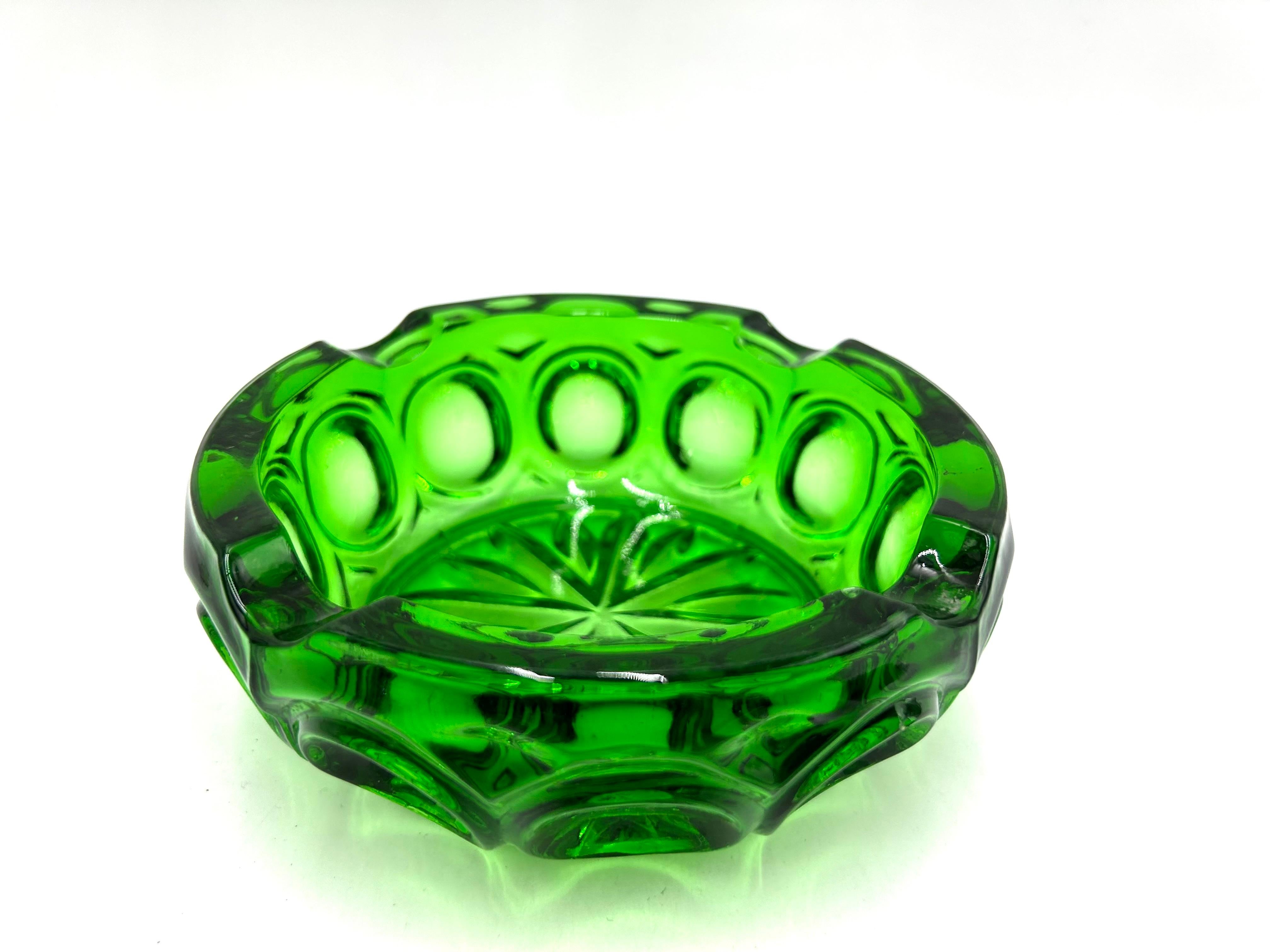 Mid-20th Century Glass Green Ashtray, Czechoslovakia, 1960s For Sale