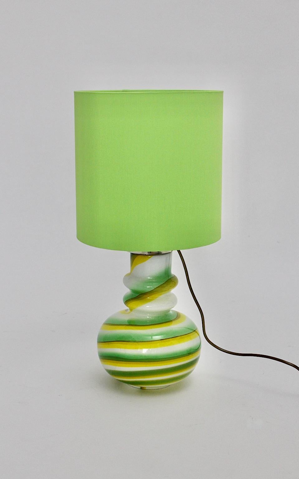 Glass Green Yellow White Vintage Space Age Table Lamp, 1960s, Italy For Sale 3