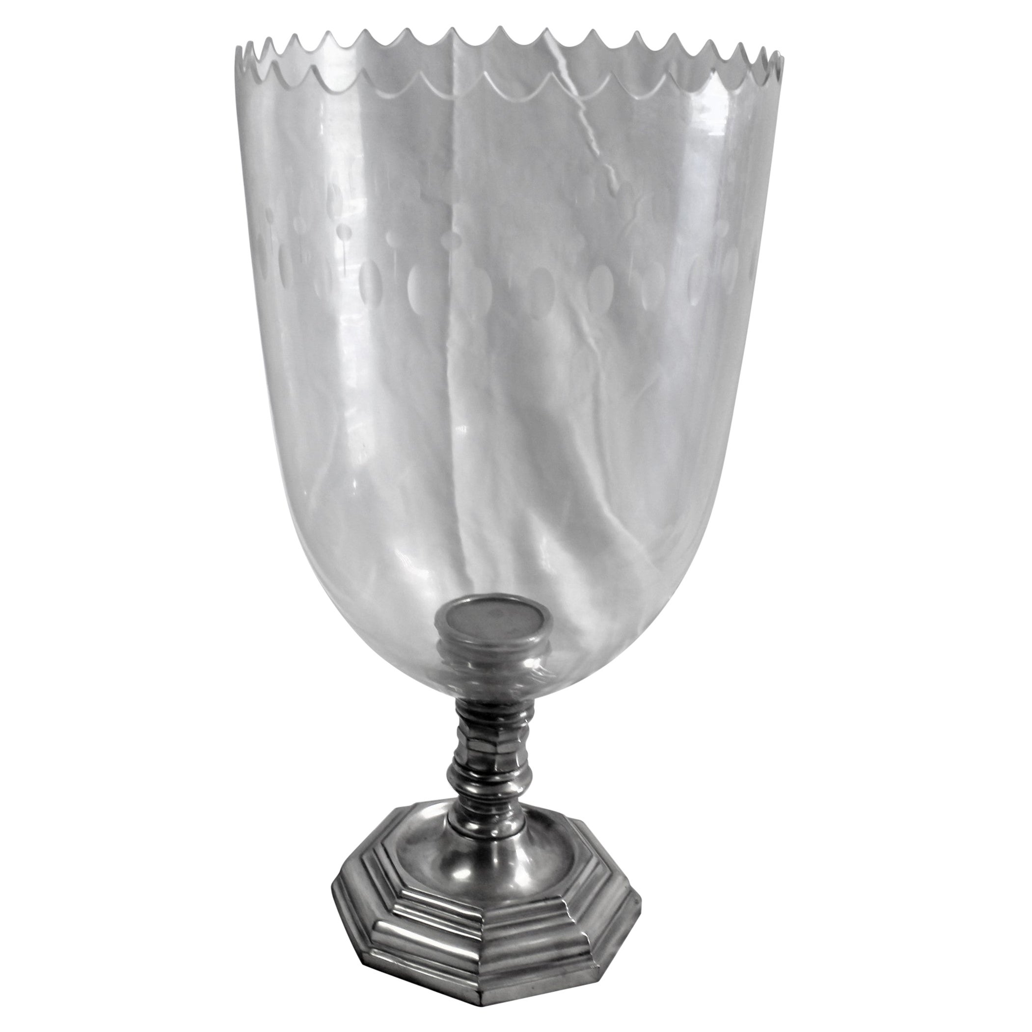 Glas-Wirbelsturm im Angebot