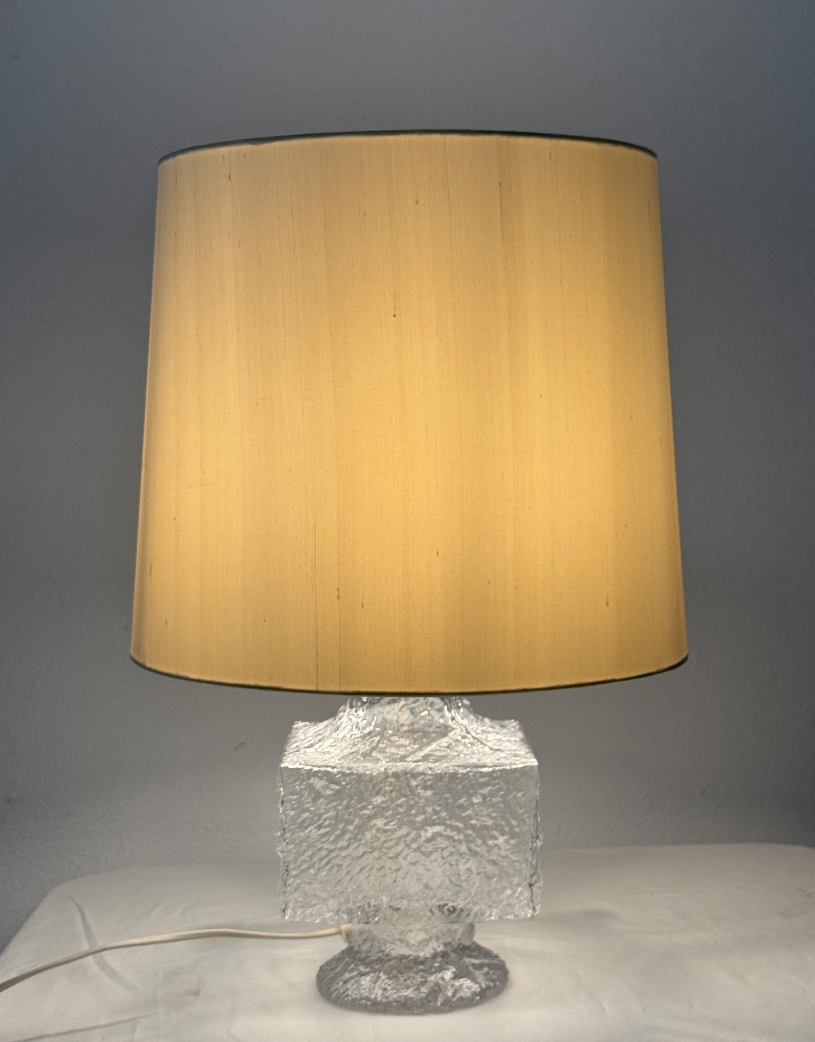 Lampe en verre de Timo Sarpaneva en vente 2