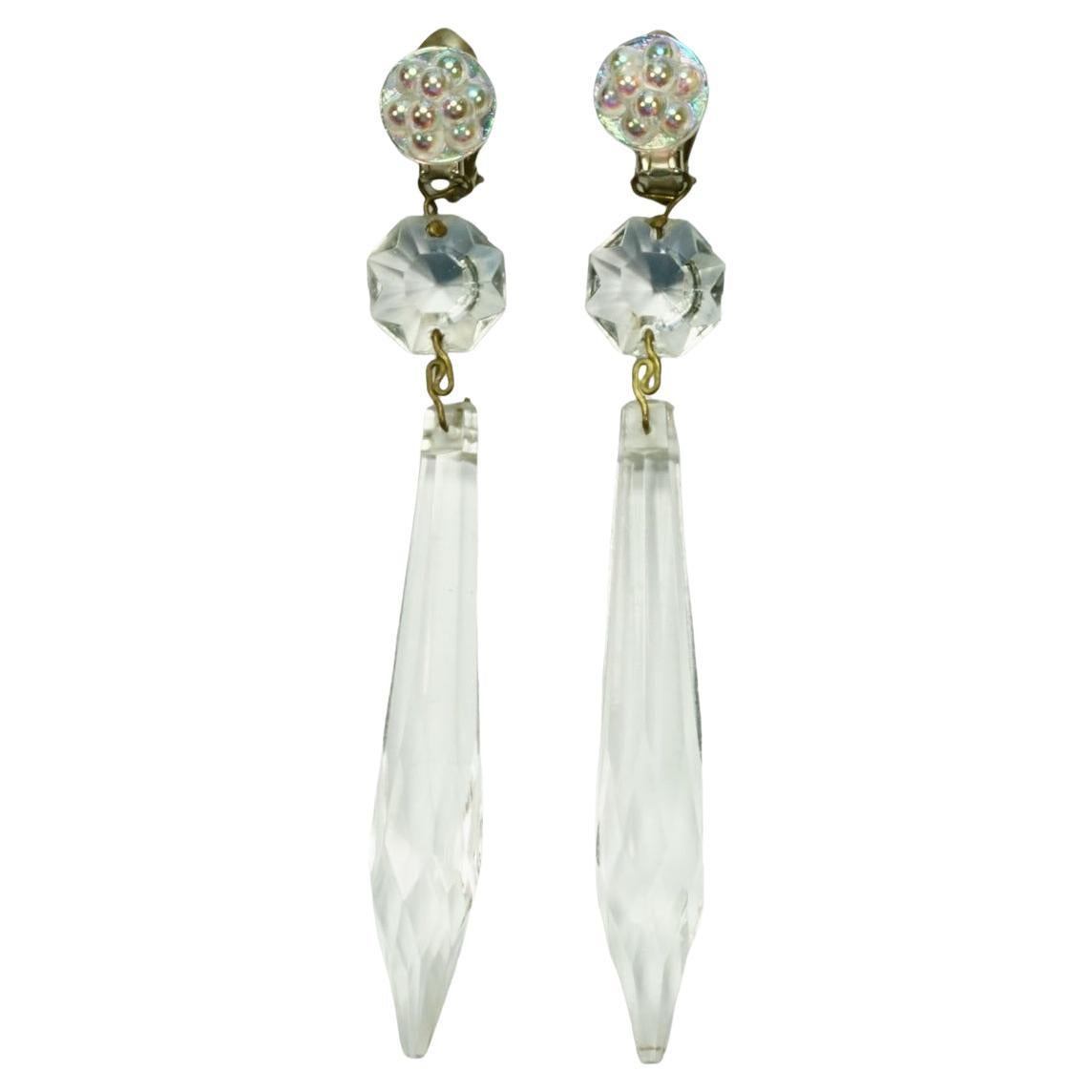 Boucles d'oreilles à clip en verre avec pointes Aurora Borealis en vente