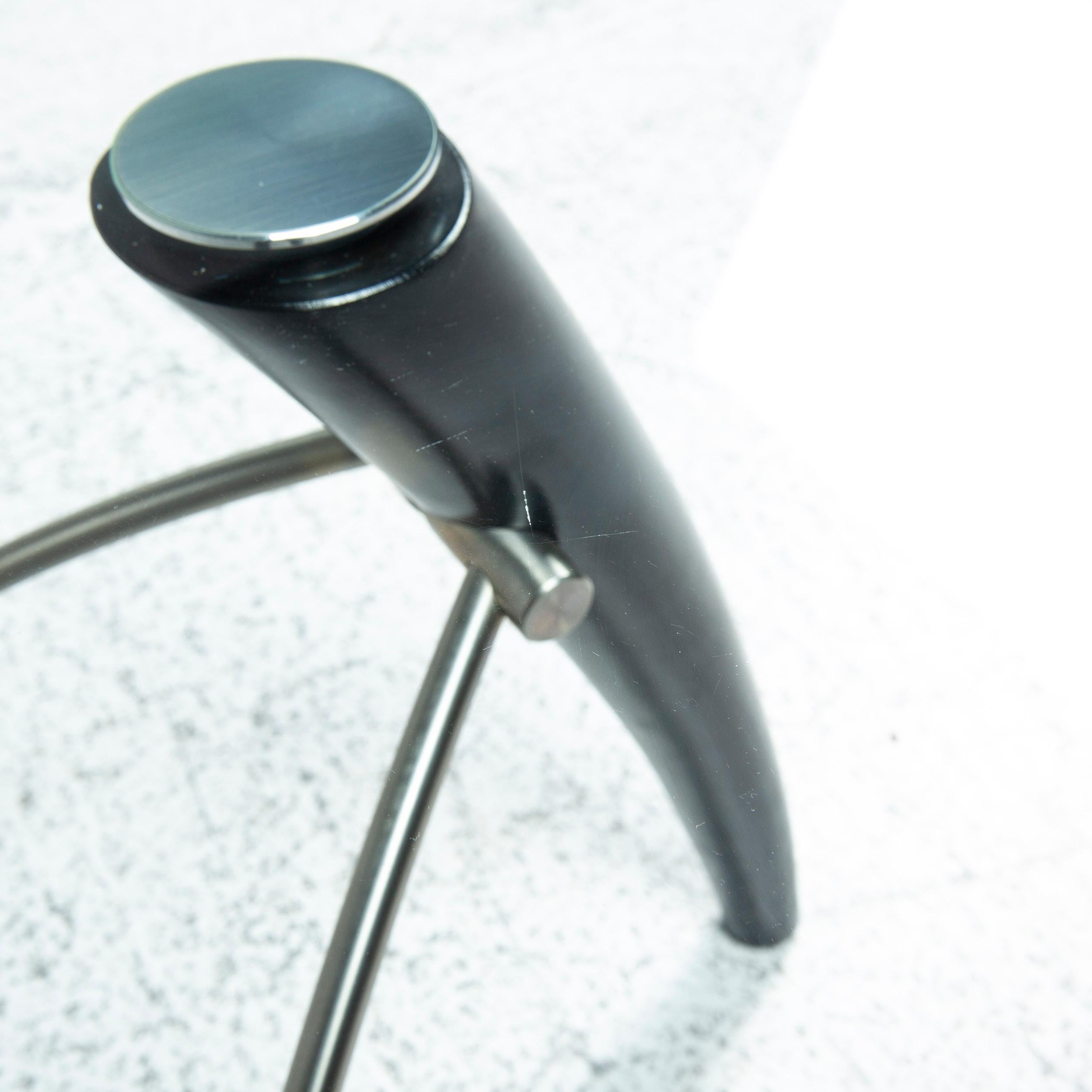 Glass Metal Coffee Table Round Table In Good Condition For Sale In Cologne, DE