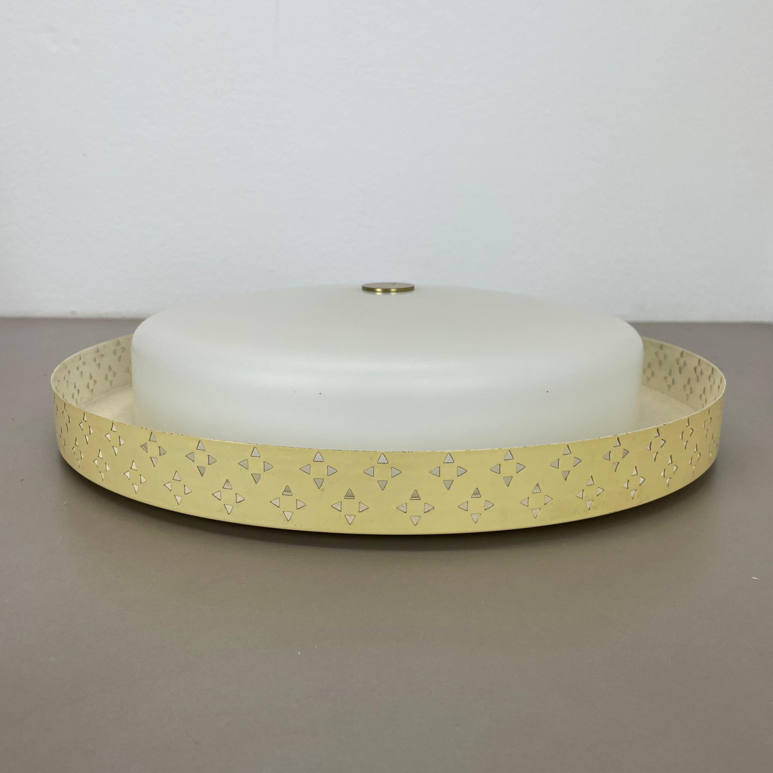 Glass + Metal Stilnovo Style Theatre Wall Ceiling Light Flushmount, Italy 1950s In Good Condition For Sale In Kirchlengern, DE