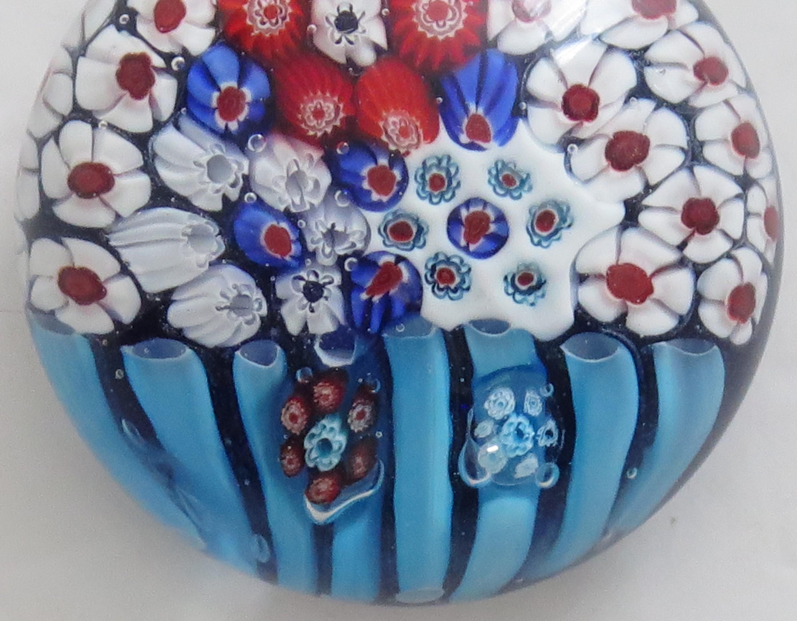 Glass Millefiori Paperweight by Strathearn or Perthshire Scotland, circa 1970 In Good Condition For Sale In Lincoln, Lincolnshire