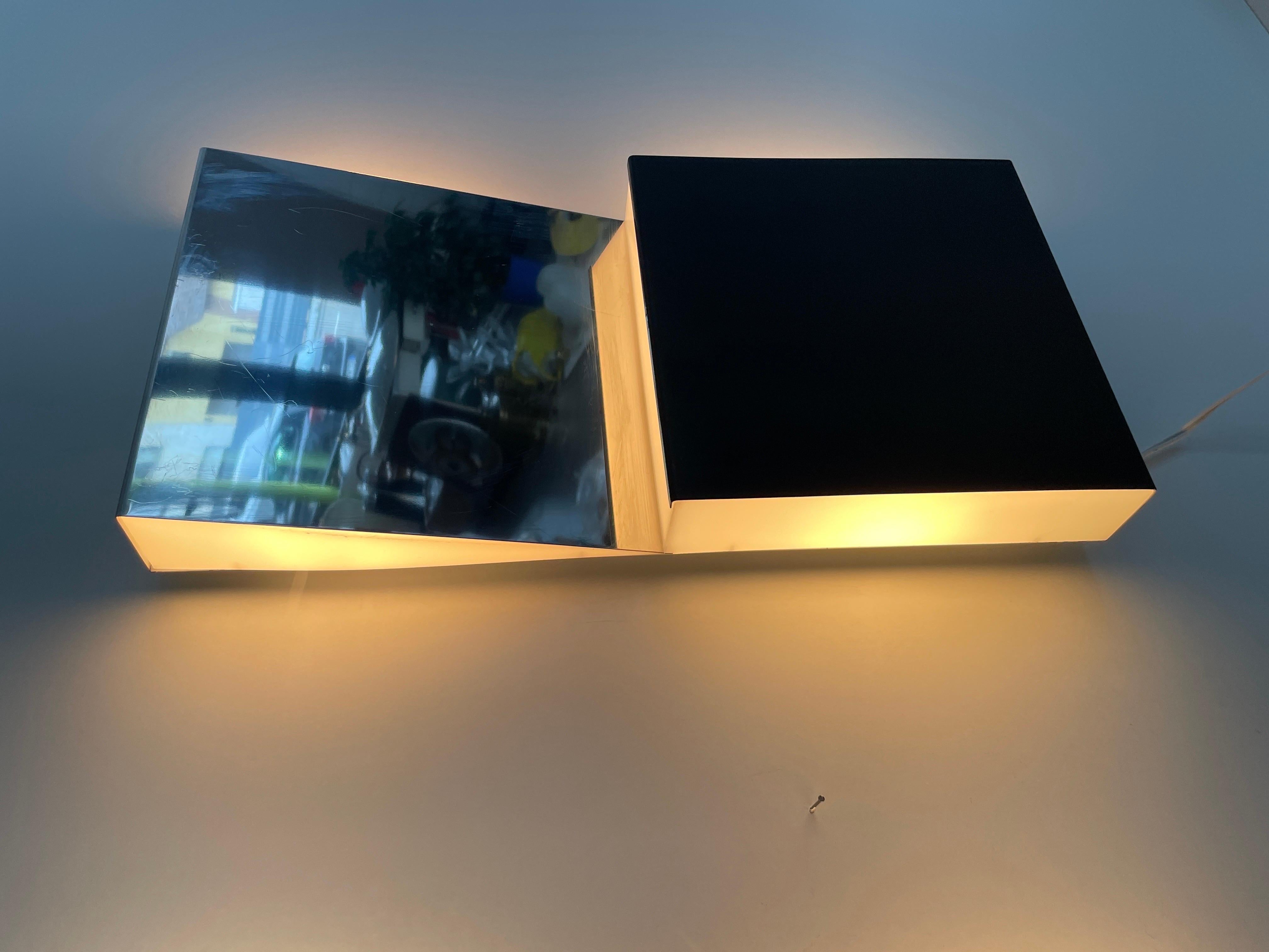 Paar Wandleuchter aus Glas und Aluminium, 1960er Jahre, Italien im Angebot 7