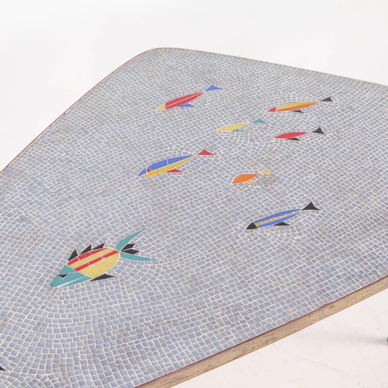 Table basse en mosaïque de verre en vente 3