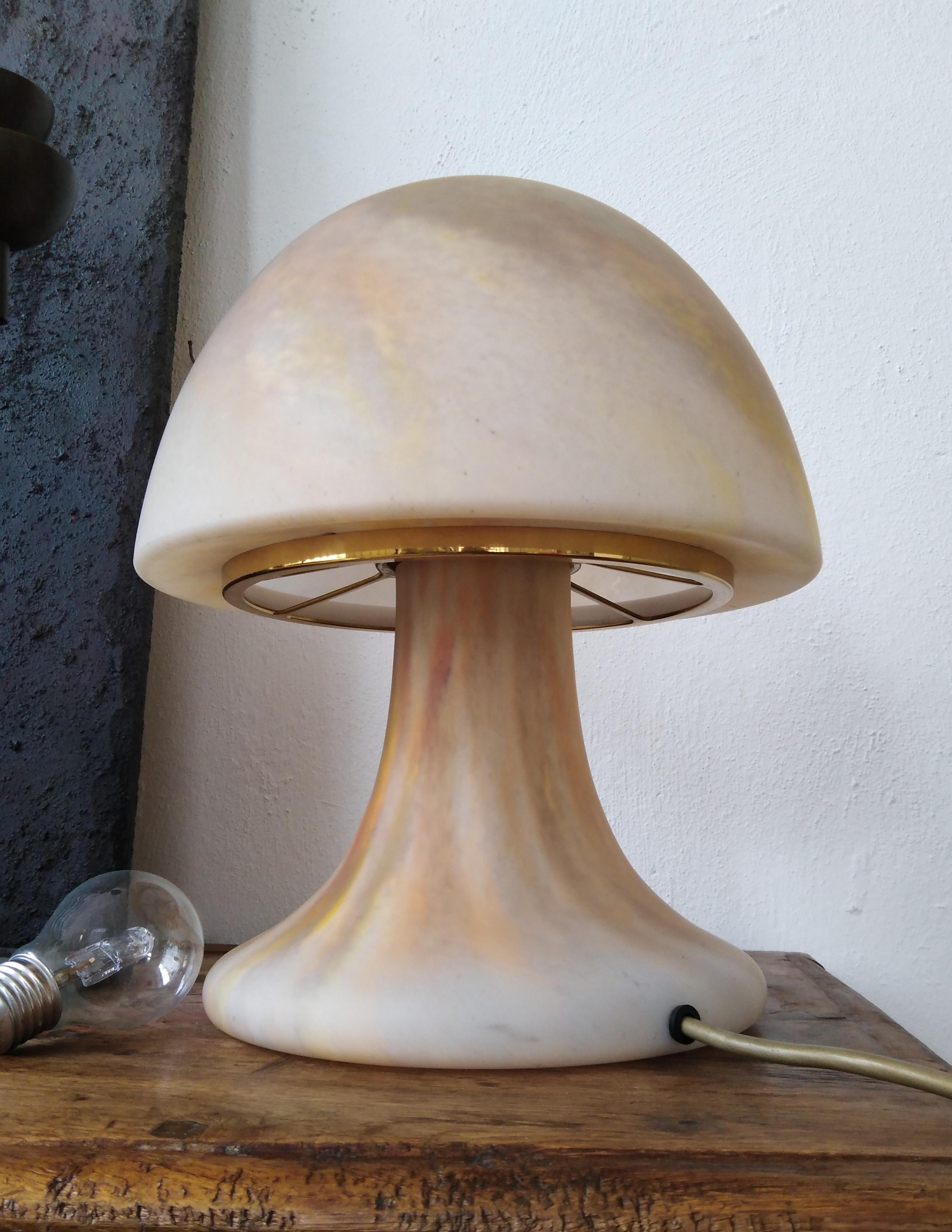 glass mushroom lamp by Glashütte Limburg, germany 70s In Excellent Condition In Kiel, SH