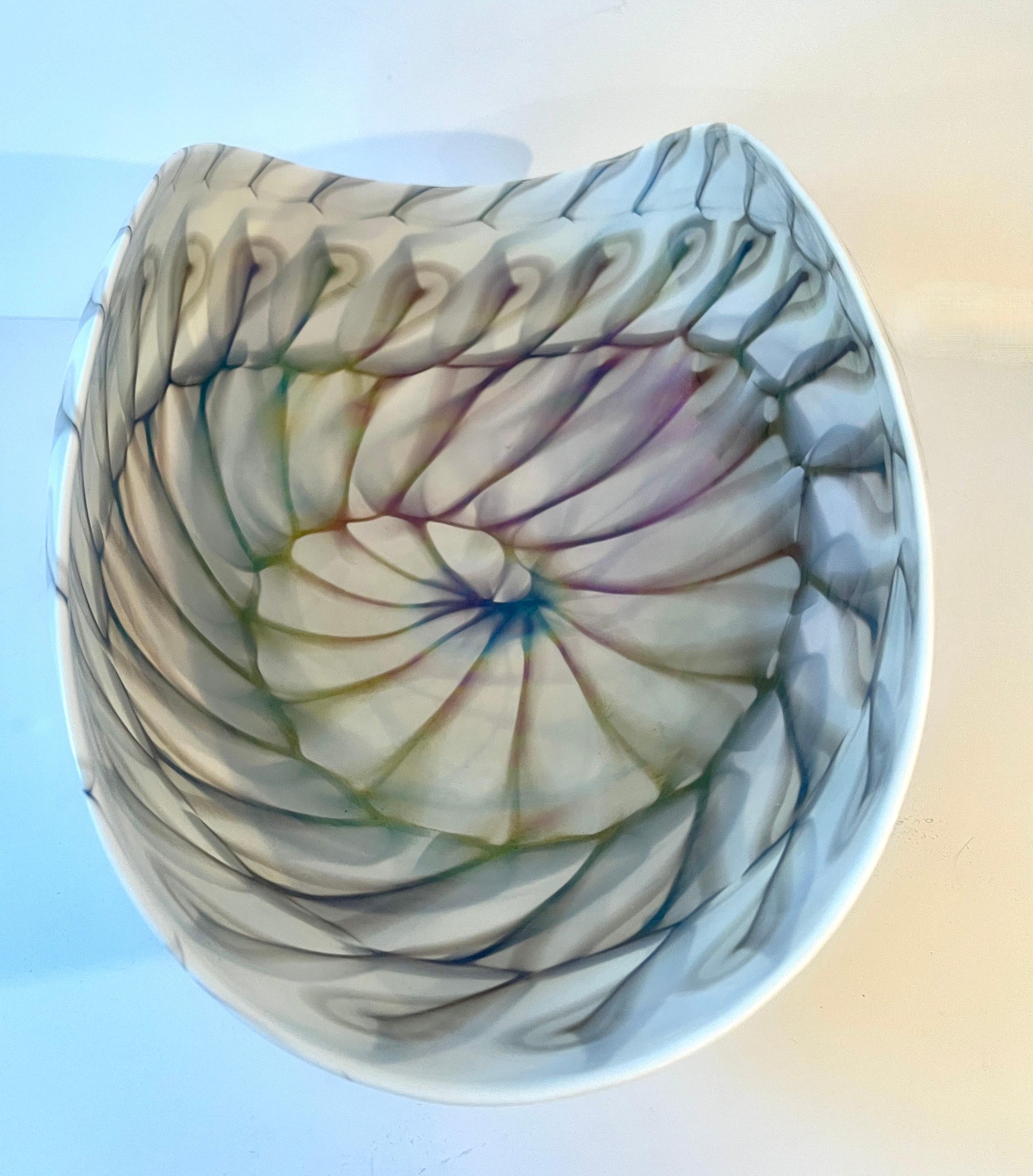 Hand-Crafted Glass or Porcelain Decorative Bowl with Shell Like Design For Sale