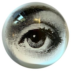 Presse-papiers en verre de Fornasetti