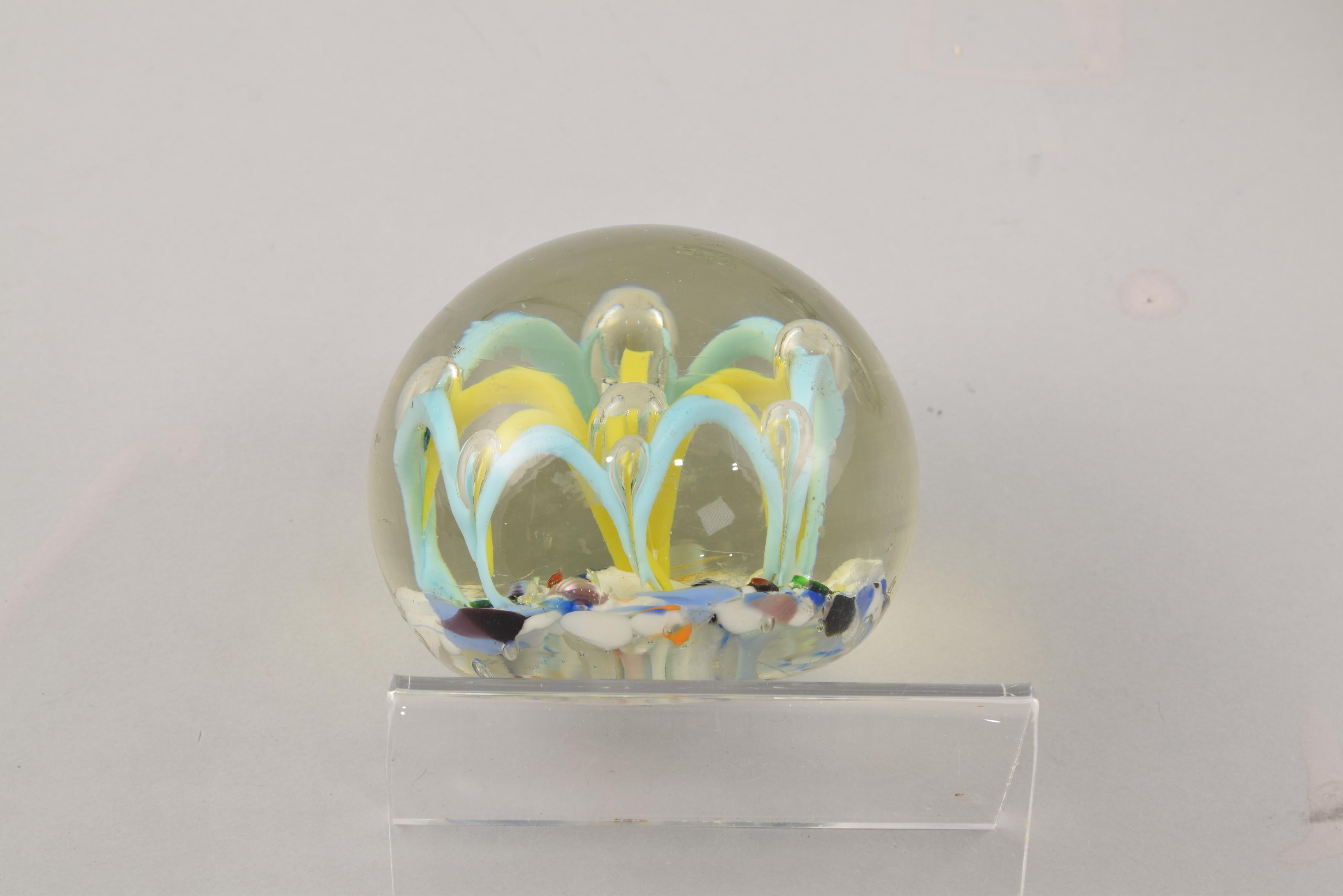 Glass Paperweight 'Price Per Unit' For Sale 7