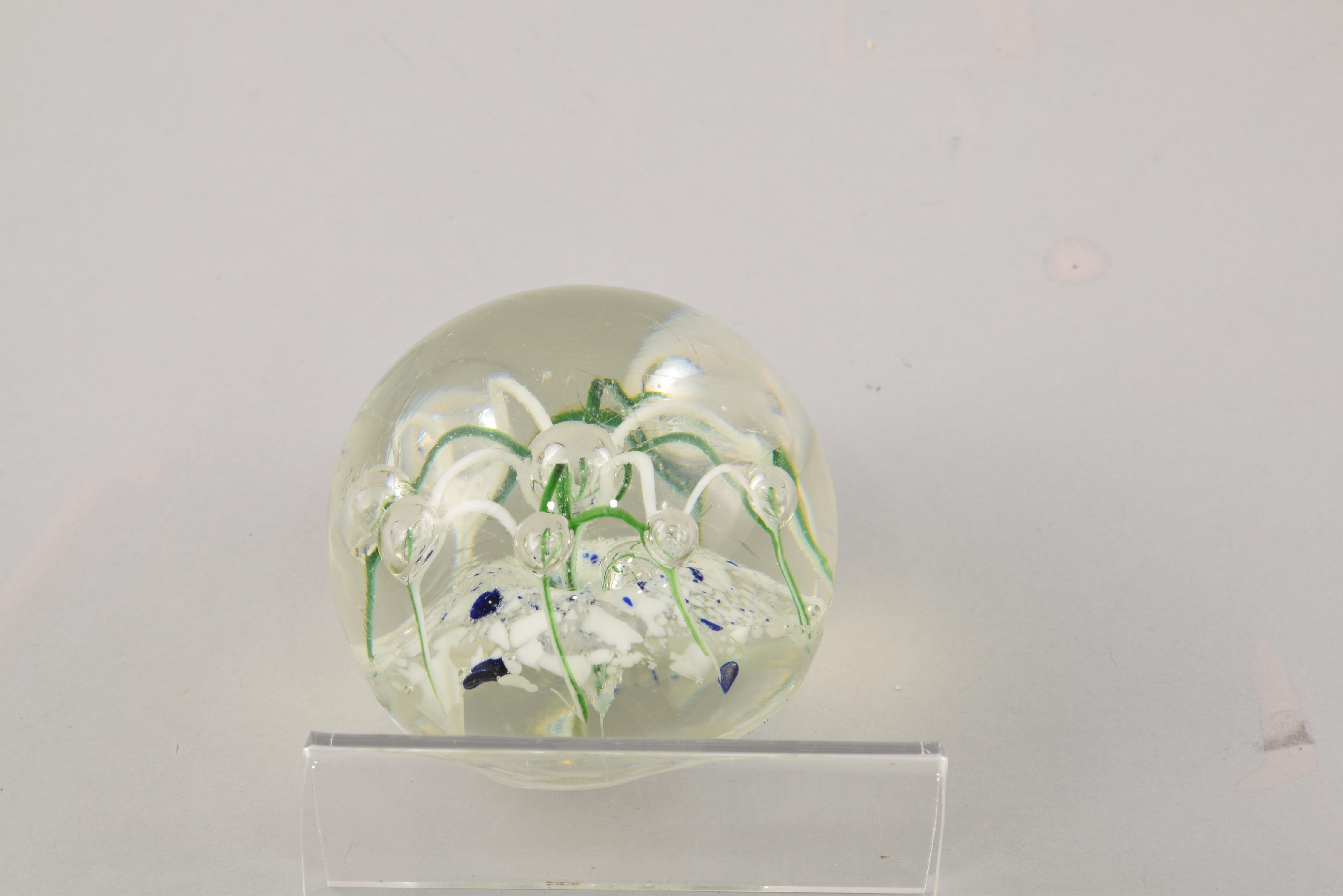 Glass Paperweight 'Price Per Unit' For Sale 1