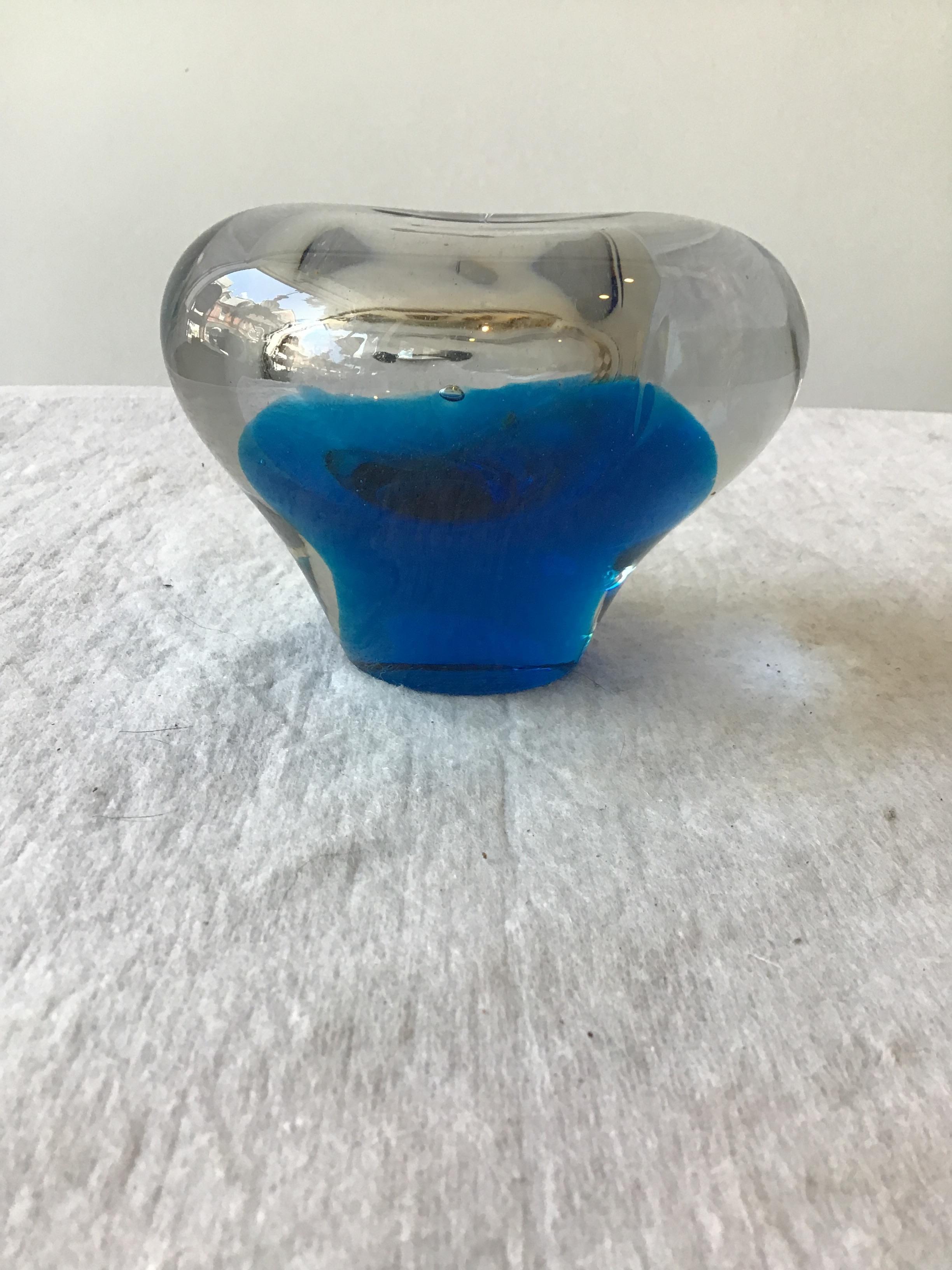 Vetro artistico Fermacarte in vetro firmato Joel Philip Myers 1968 in vendita