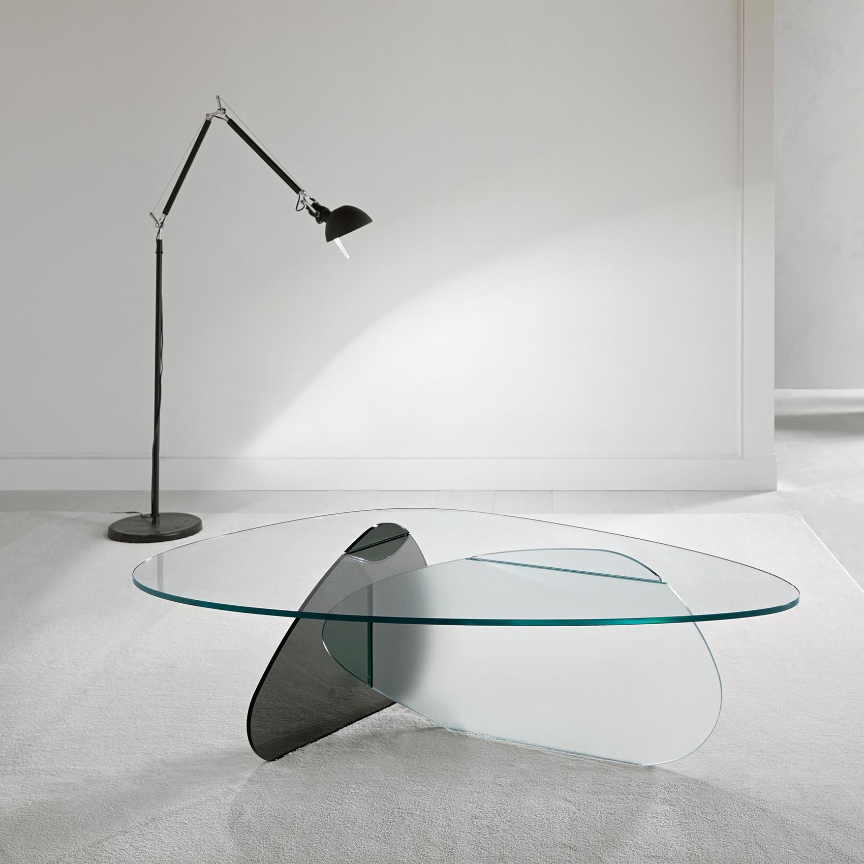 Verre Table basse en galets de verre en vente