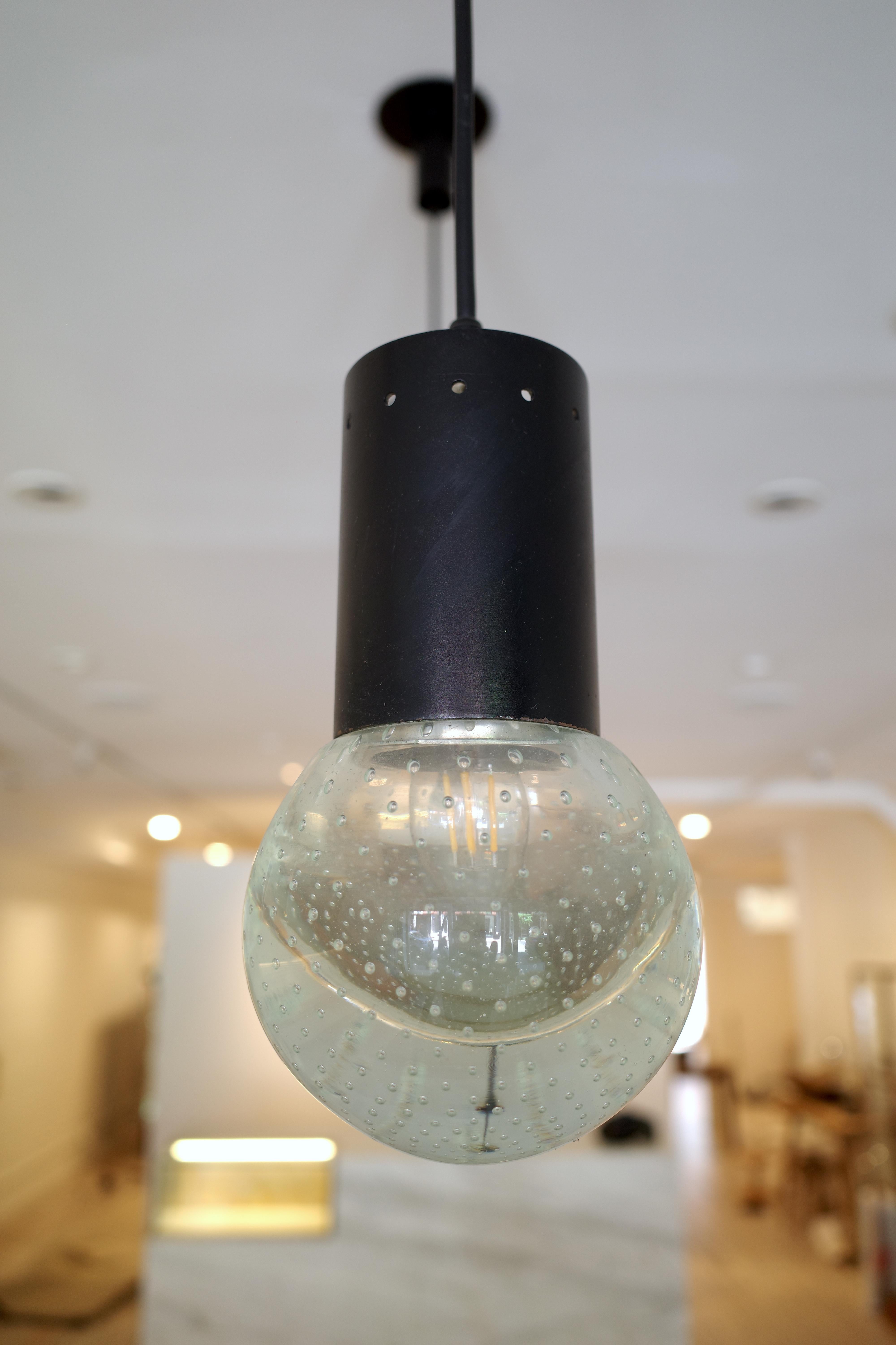 Lampe à suspension en verre par Gino Sarfatti pour Arteluce en vente 3