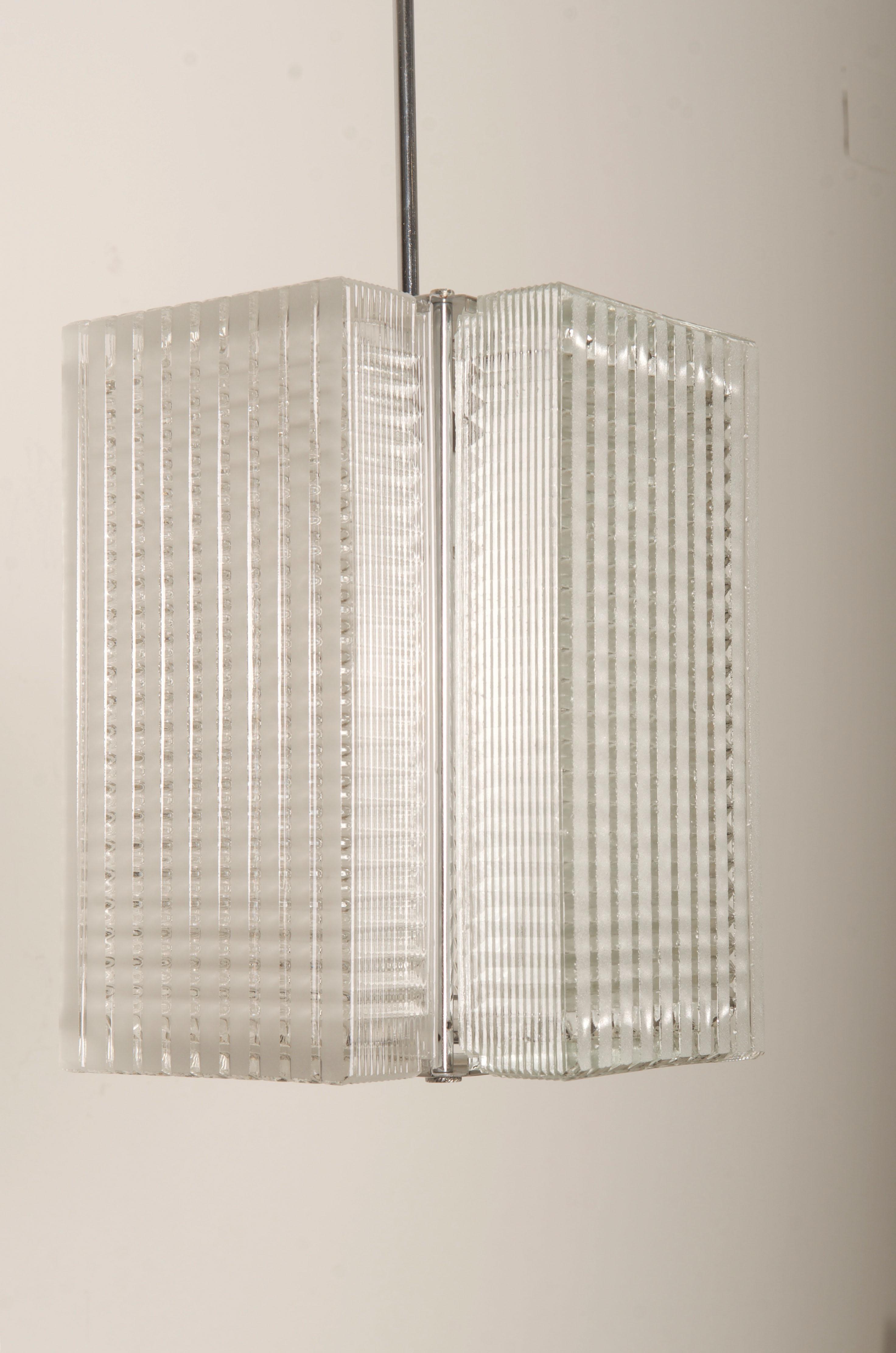 Lámpara colgante de cristal by Napako Moderno de mediados de siglo en venta