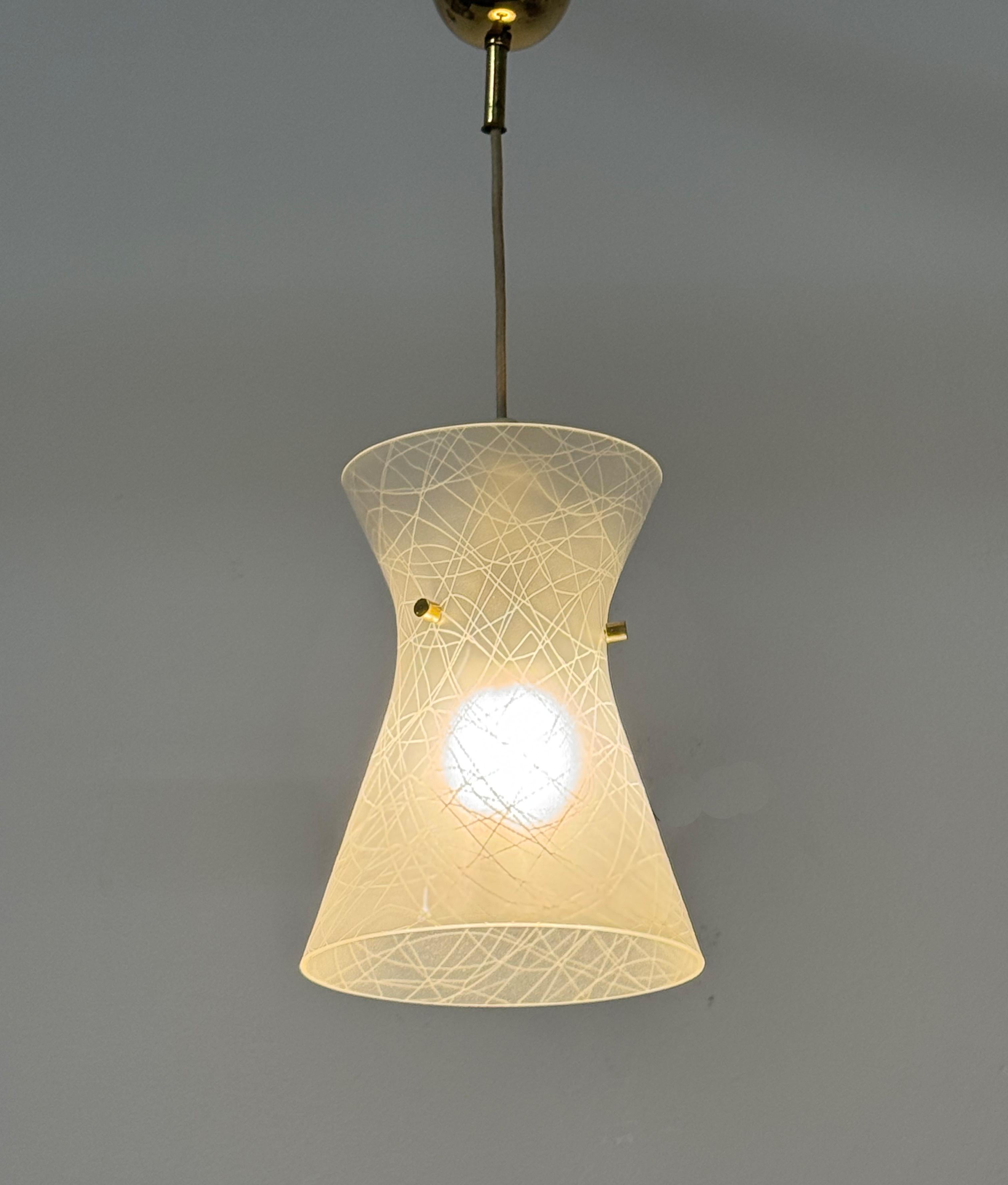 Lampada a sospensione in vetro di Rupert Nikoll in vendita 2