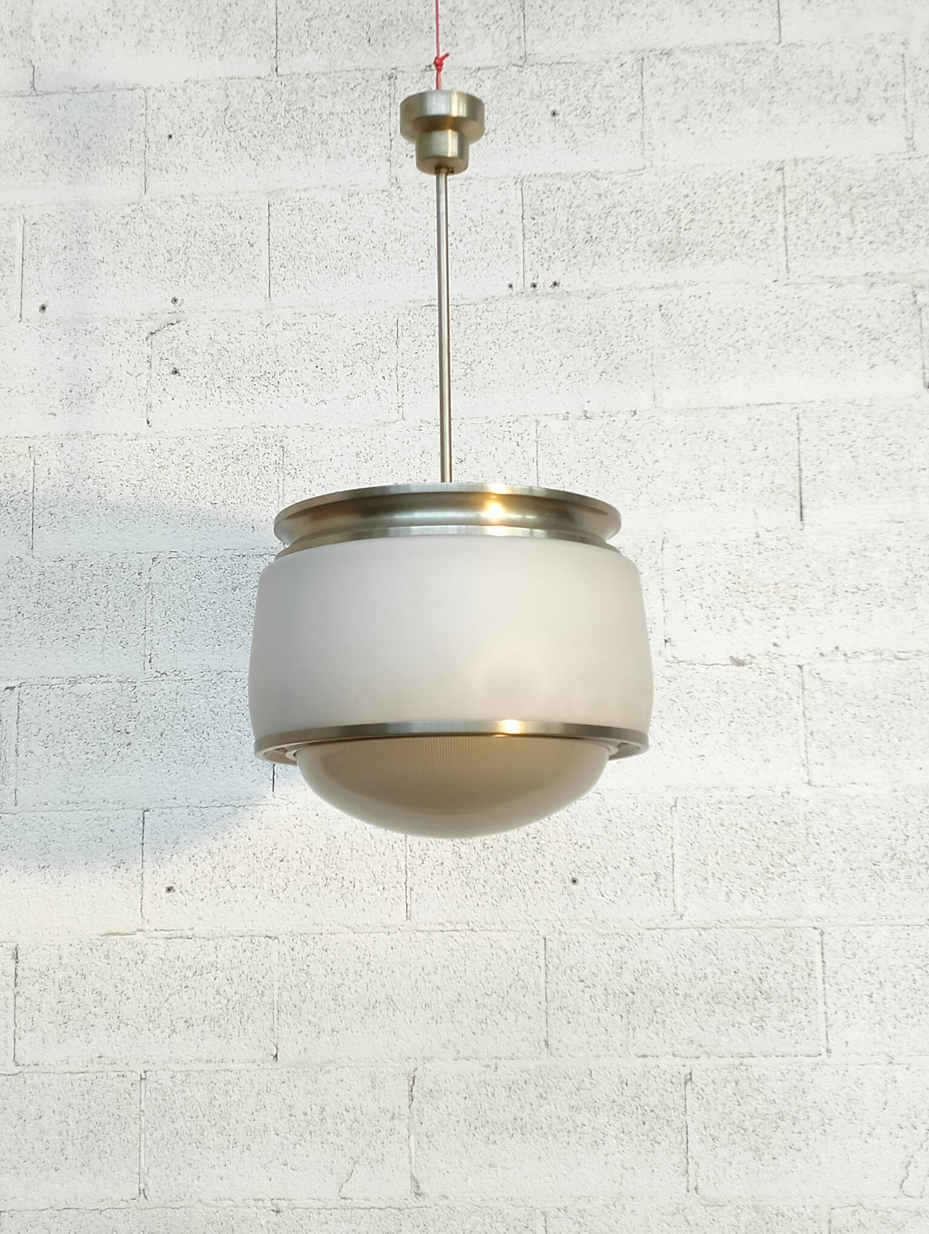 Mid-Century Modern Glass Pendant Lamp “Kappa” Model by Sergio Mazza for Artemide 60s For Sale