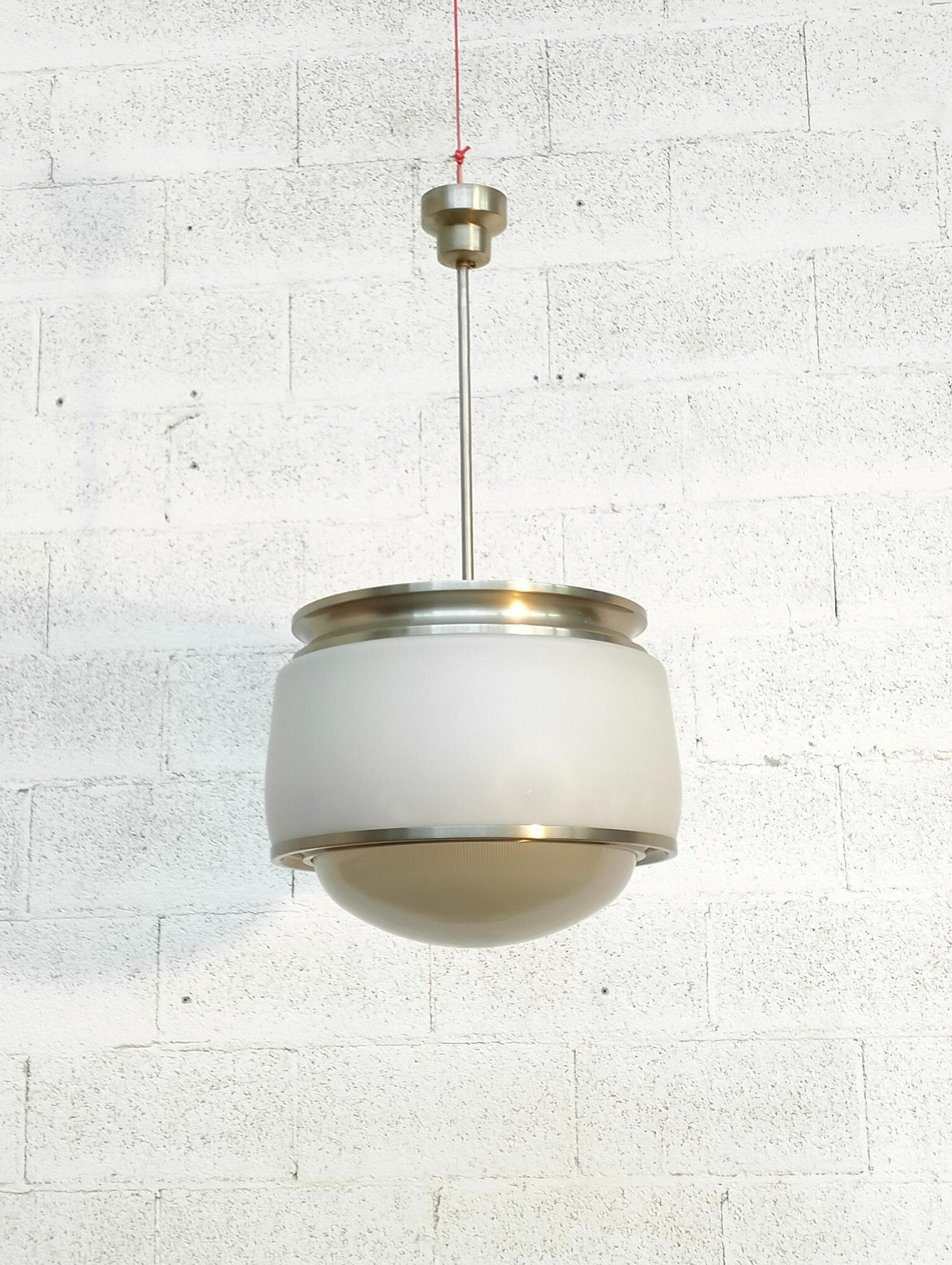 Mid-20th Century Glass Pendant Lamp “Kappa” Model by Sergio Mazza for Artemide 60s For Sale