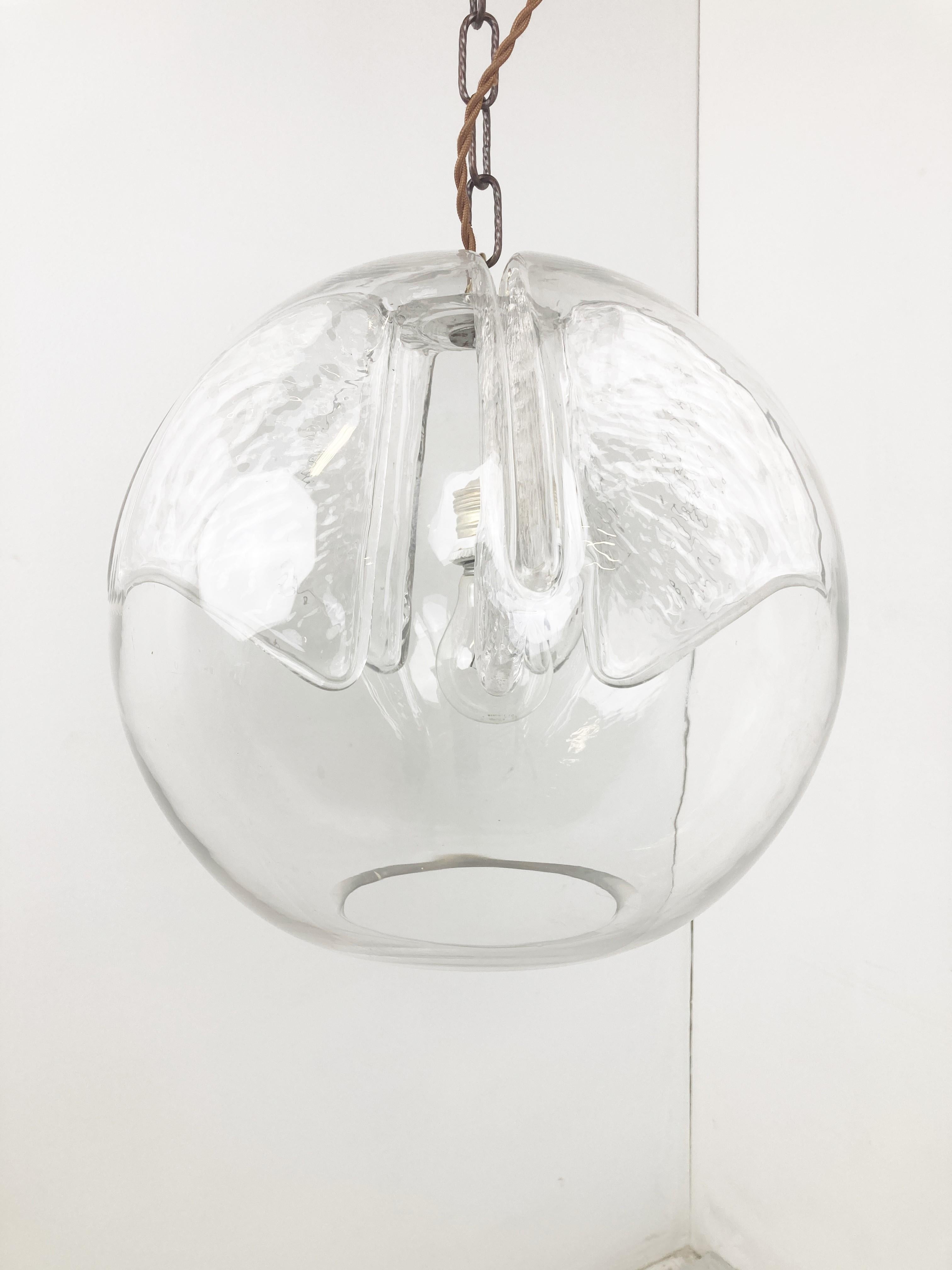 Glass pendant light by Peil and Putzler, 1970s In Good Condition For Sale In HEVERLEE, BE