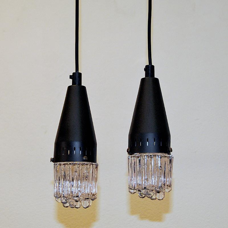 Glass Pendant pair of black metal and glass from Scandinavia 1960s In Good Condition For Sale In Stockholm, SE