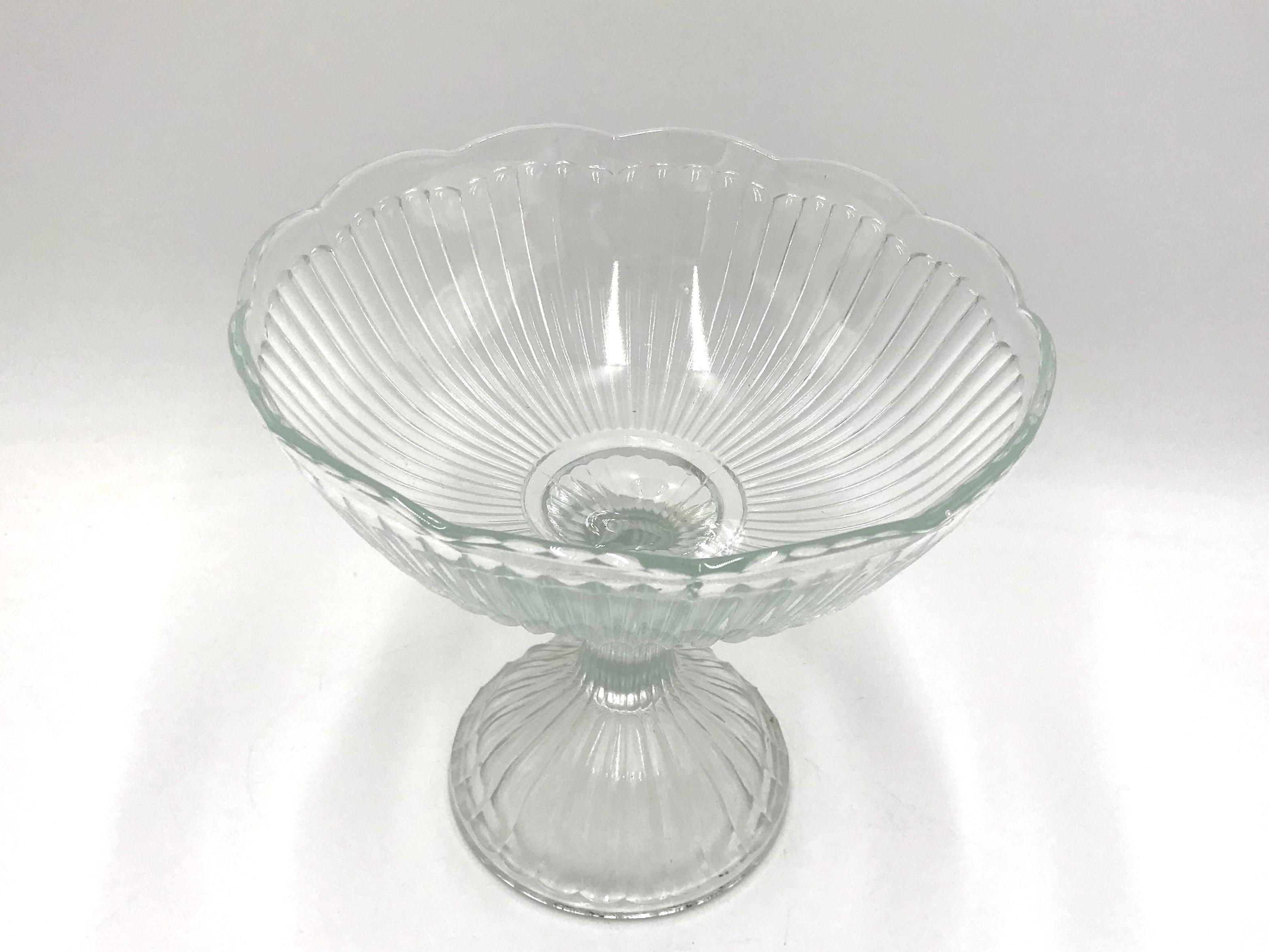 Glass Platter, Poland, 1960s In Good Condition For Sale In Chorzów, PL