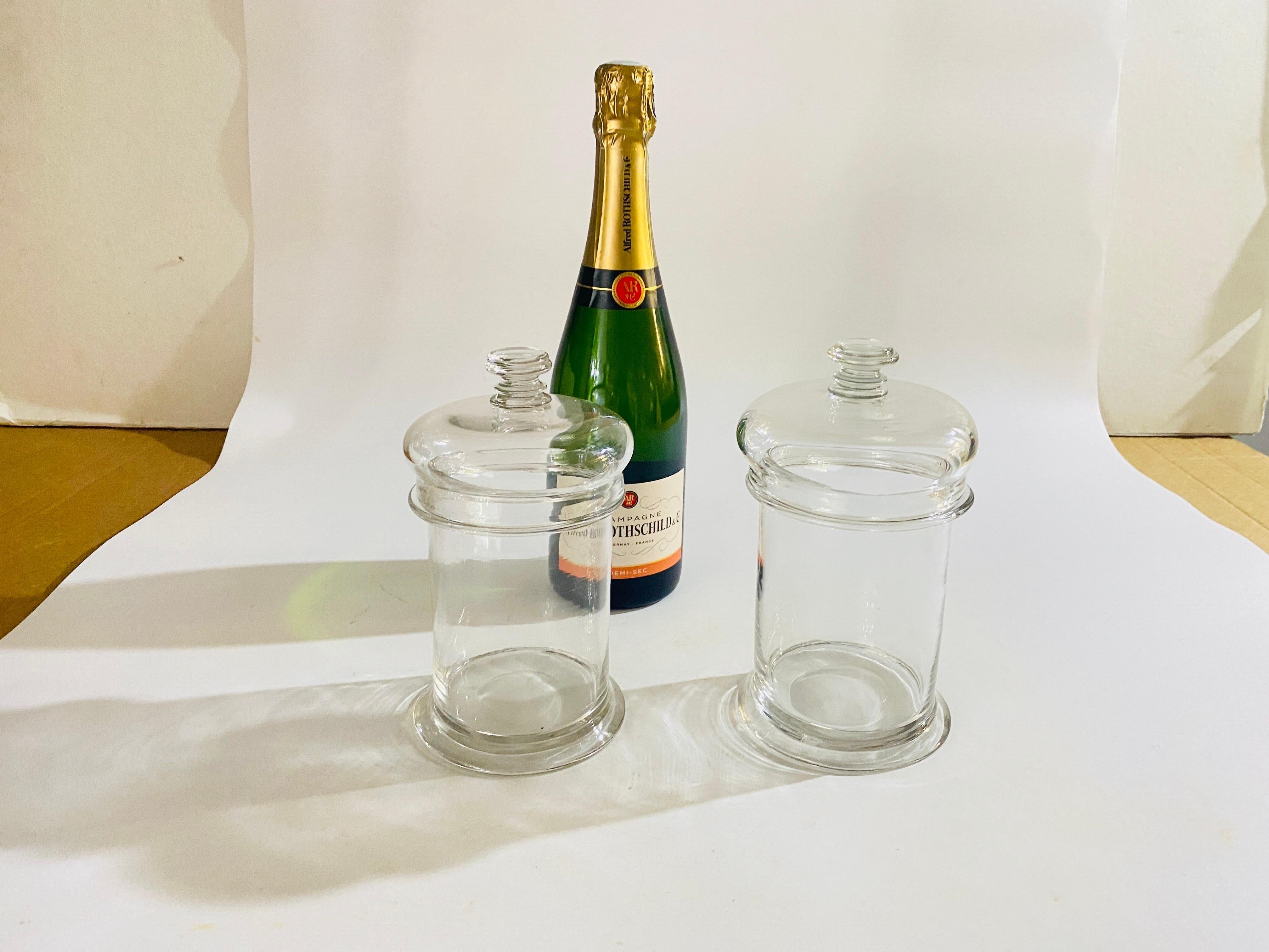 Glass Pot with a Lid Box or Bottle, Transparent Color, France, circa 1960 For Sale 3
