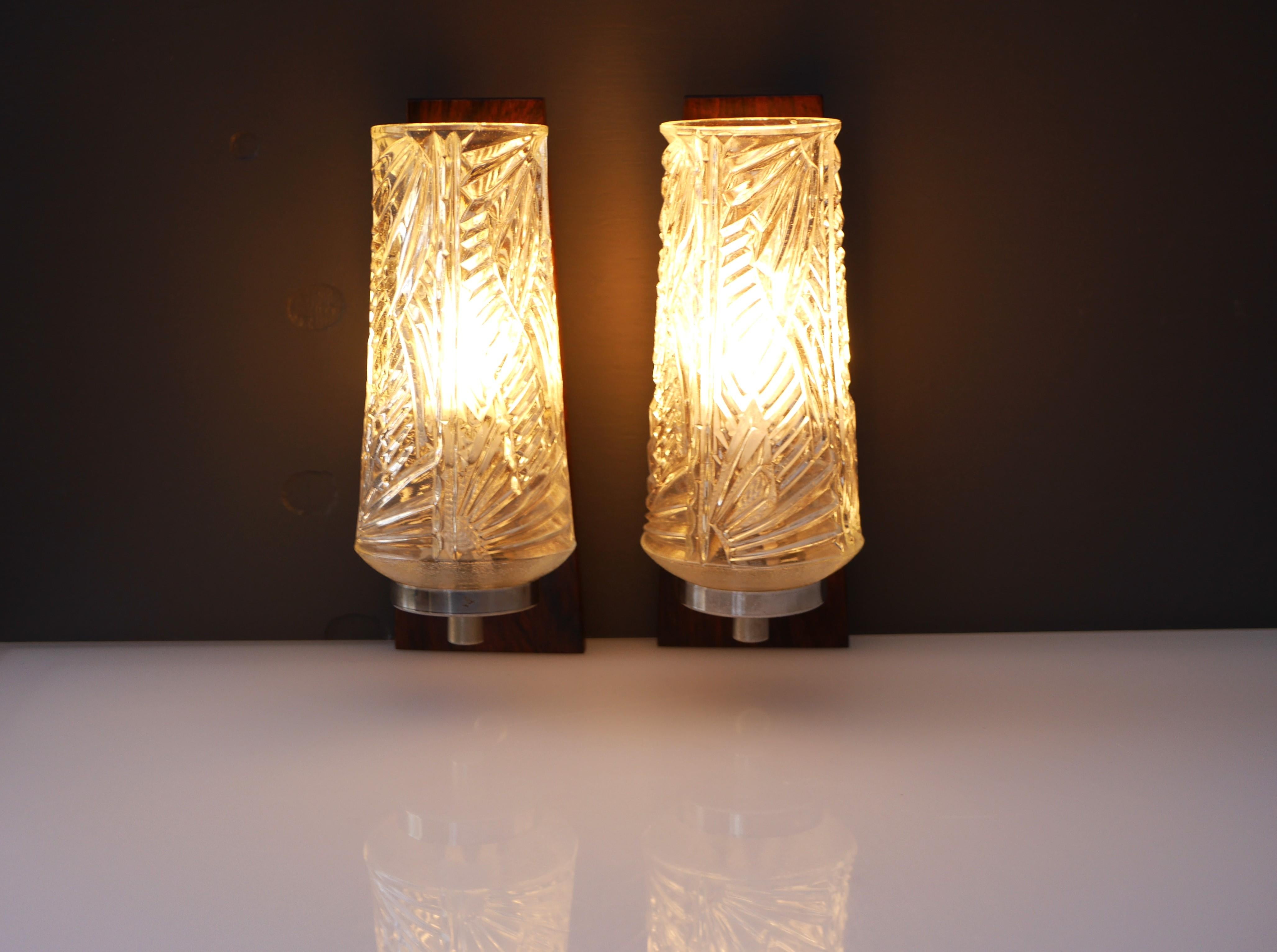 Mid-Century Modern Glass sconces, Mid-century modern classic Scandinavian wall lights. For Sale