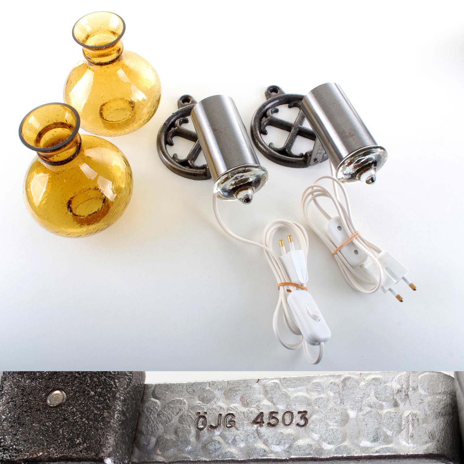 Glass Sconces 'Pair' Wall Lamps by Unknown Swedish Producer, 1970s In Good Condition In Brondby, Copenhagen