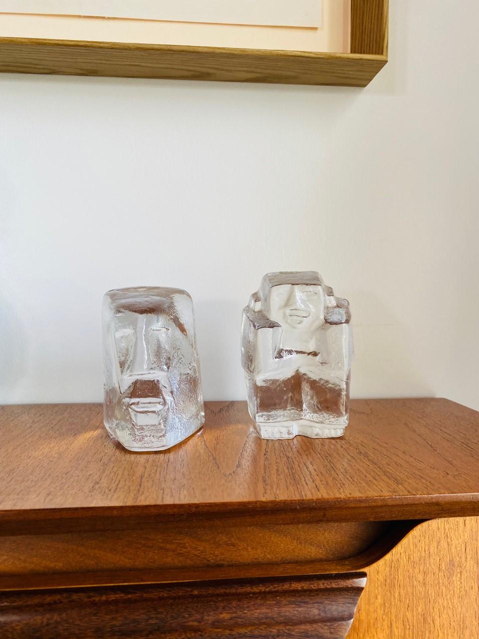Glass Sculptural Bookends Boda Sweden Ice Man & Glass Head by Erik Hoglund In Good Condition In San Diego, CA