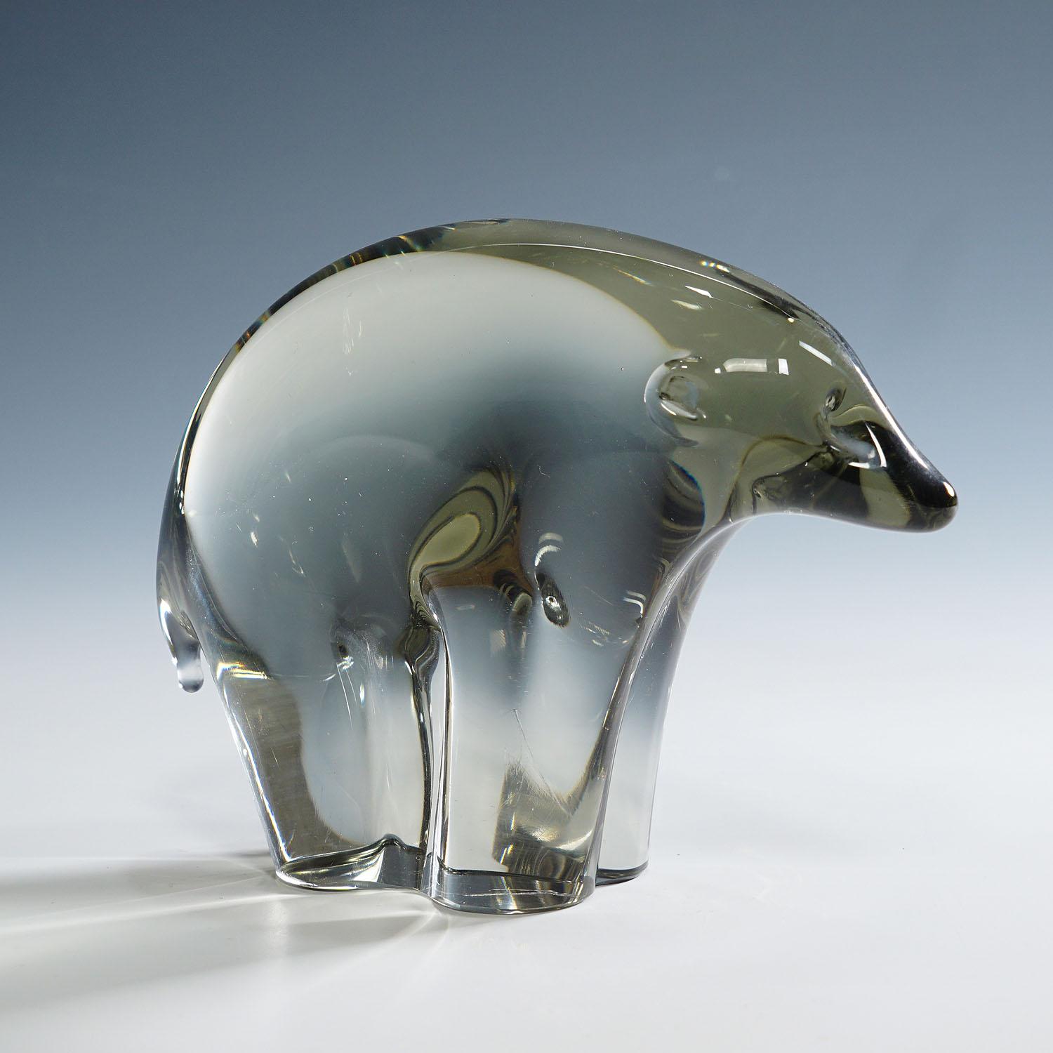 Mid-Century Modern Glass Sculpture of an Ice Bear Designed by Livio Seguso ca. 1970s For Sale