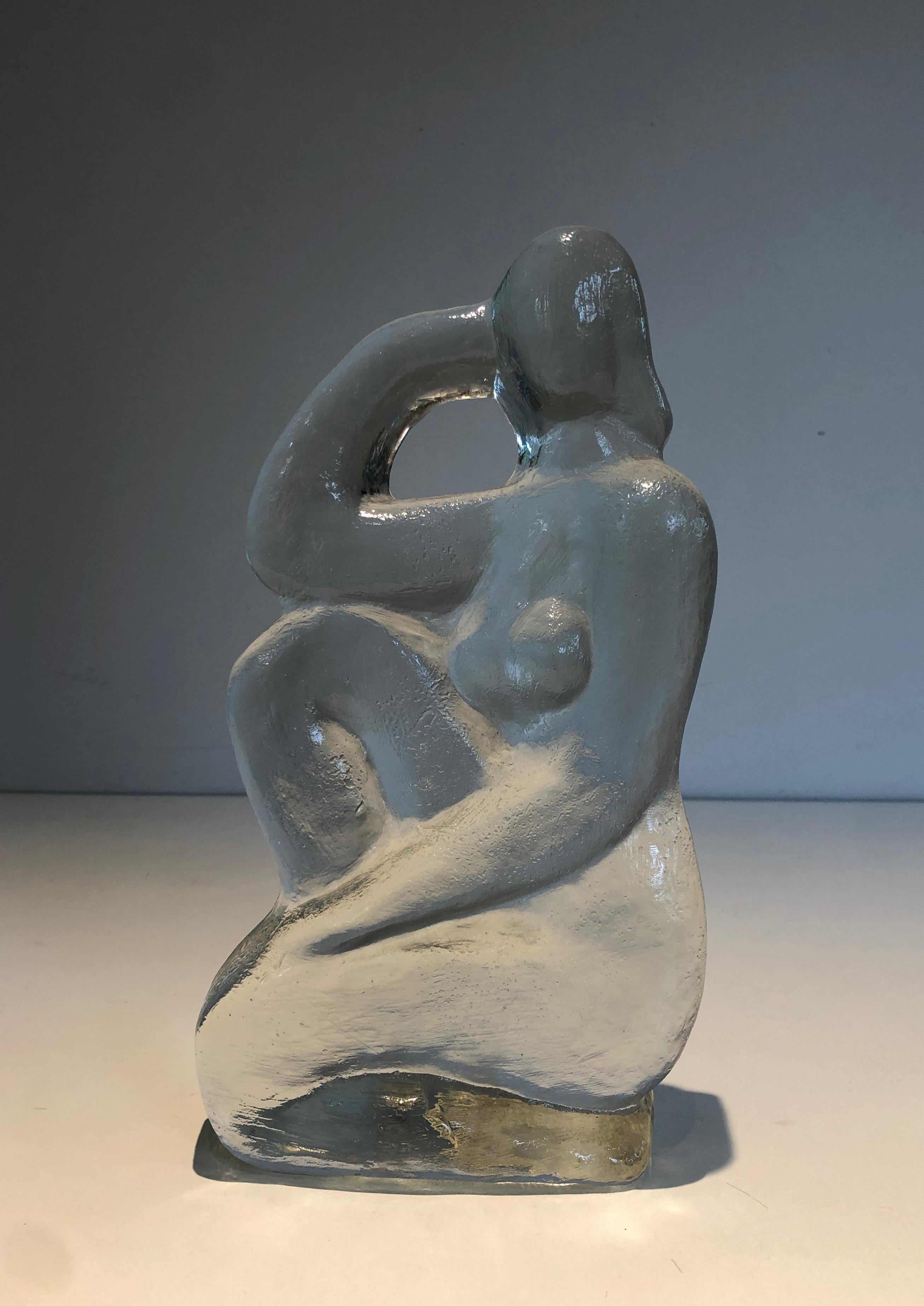 Glass sculpture representing a naked woman posing  in the French Art Deco Style For Sale 9