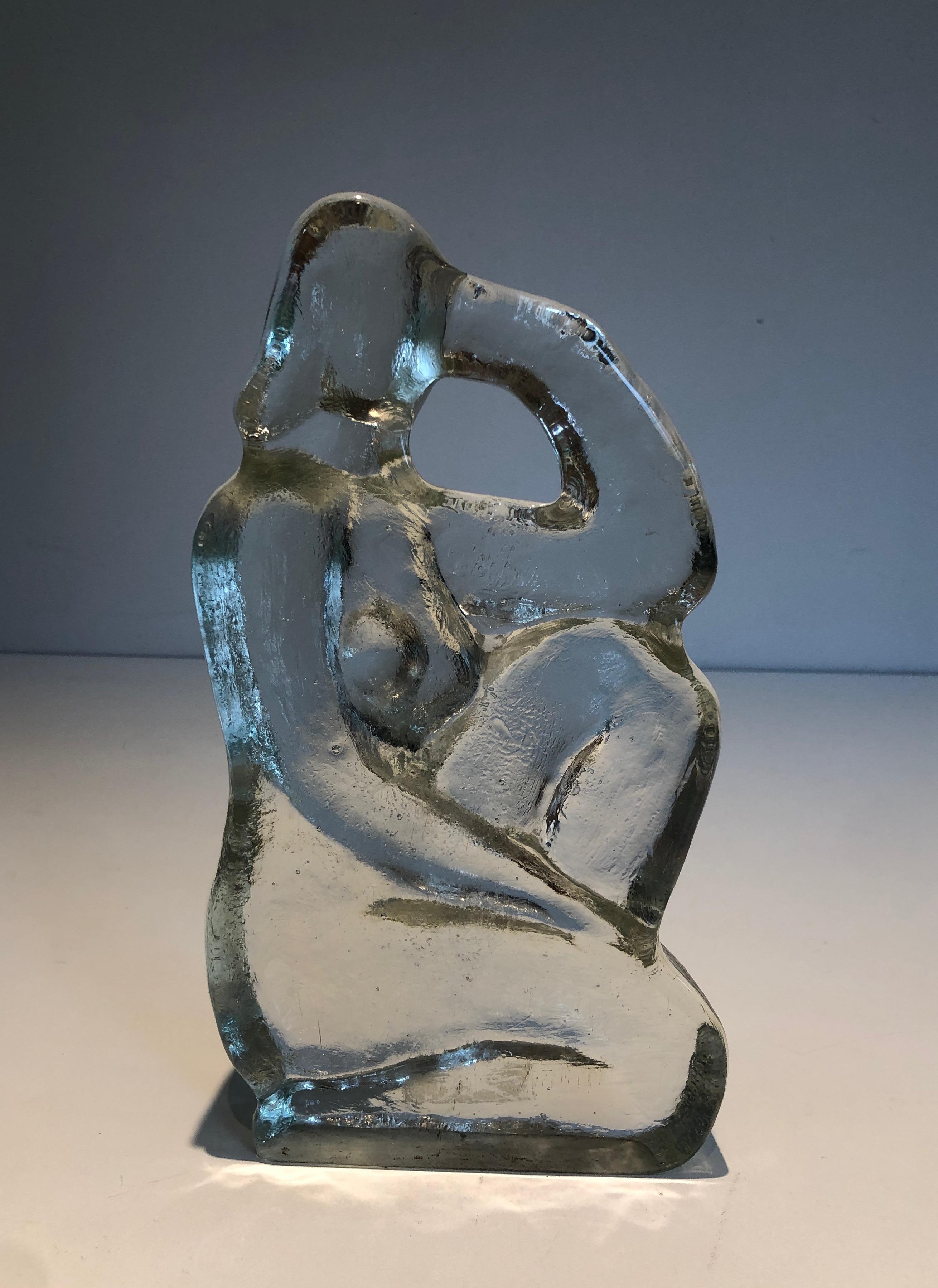 Glass sculpture representing a naked woman posing  in the French Art Deco Style For Sale 4