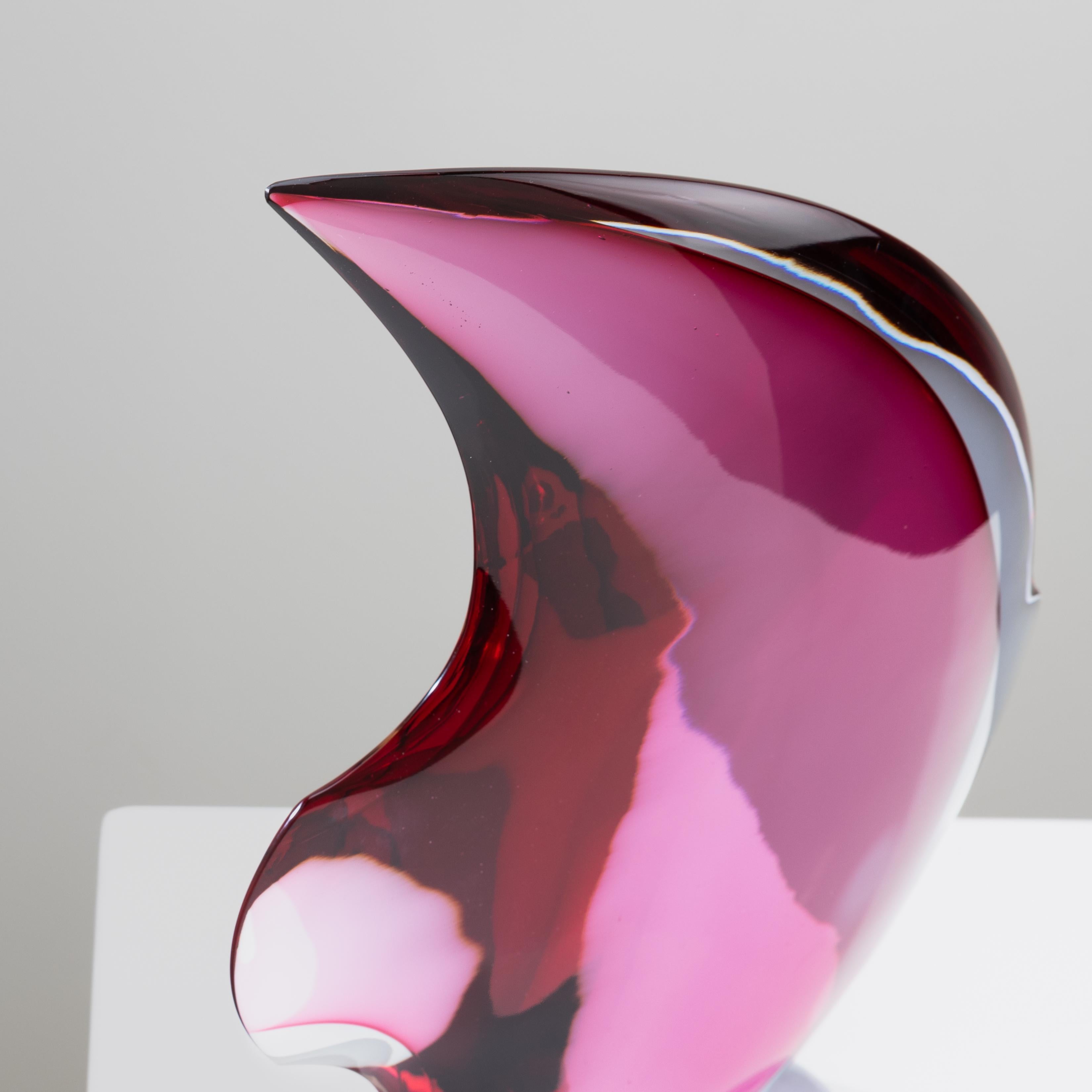 20ième siècle Sculpture en verre représentant un poisson stylisé de Mario Pinzoni en vente