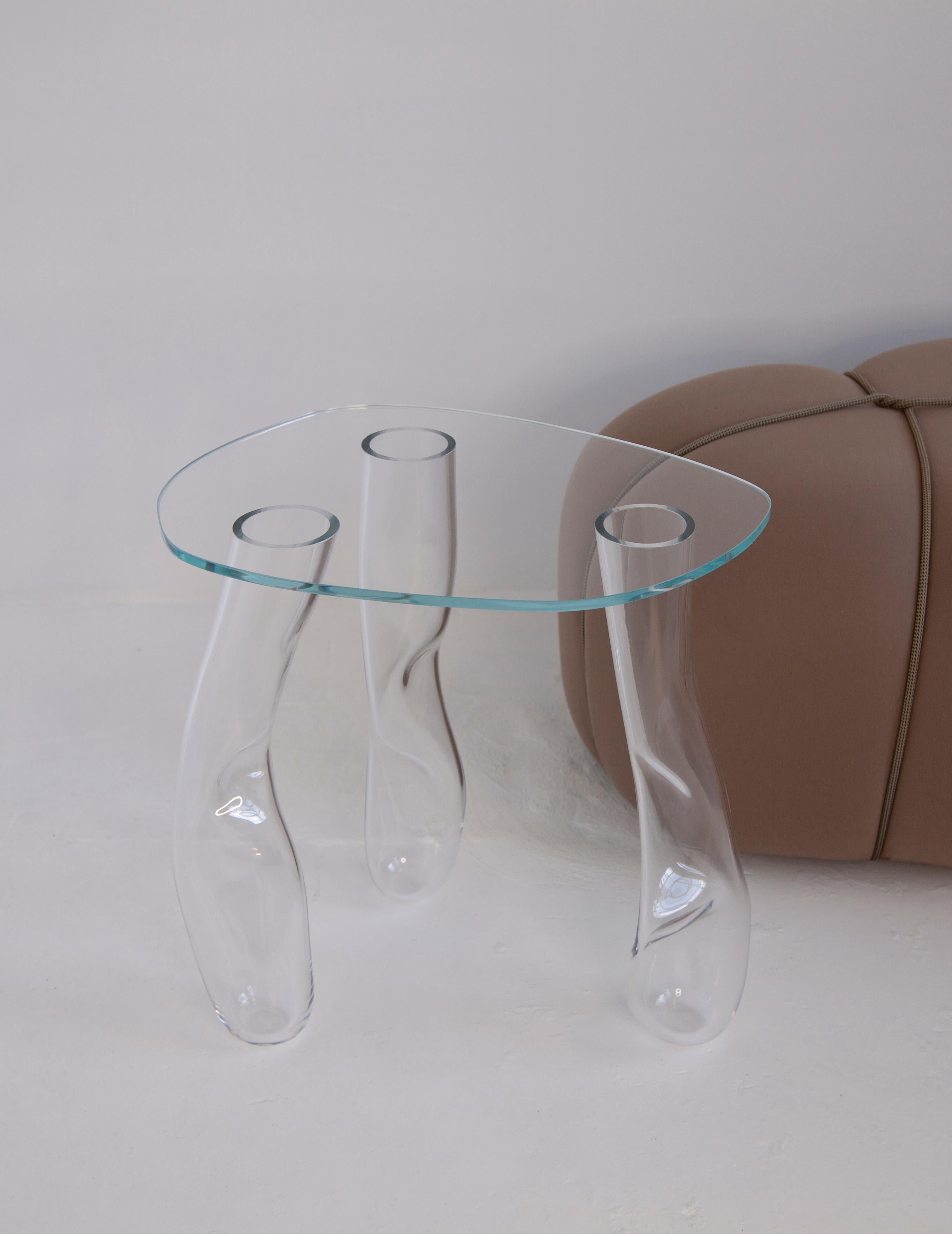 Glass side table by Clara Jorisch For Sale 2
