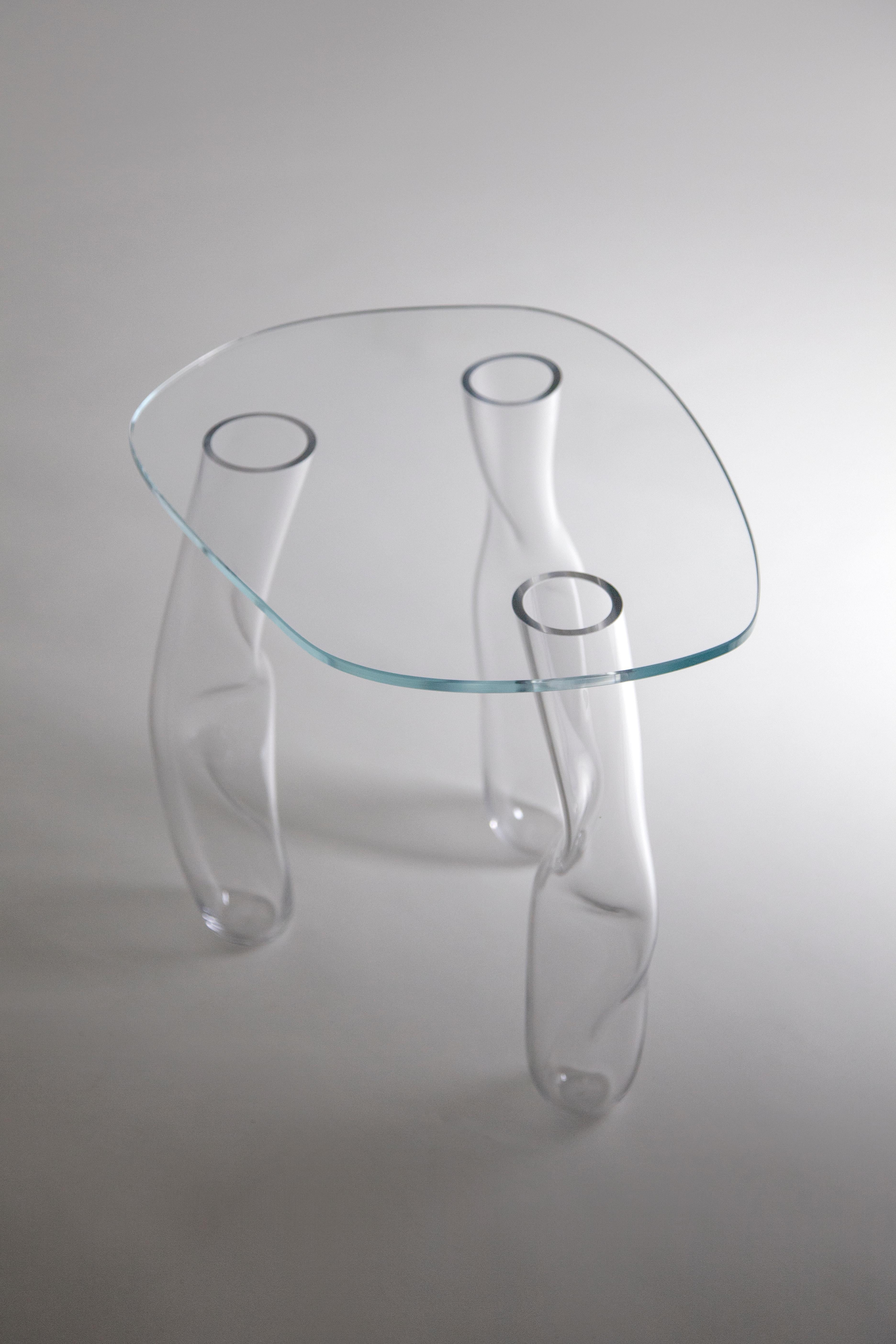 Glass side table by Clara Jorisch For Sale 3