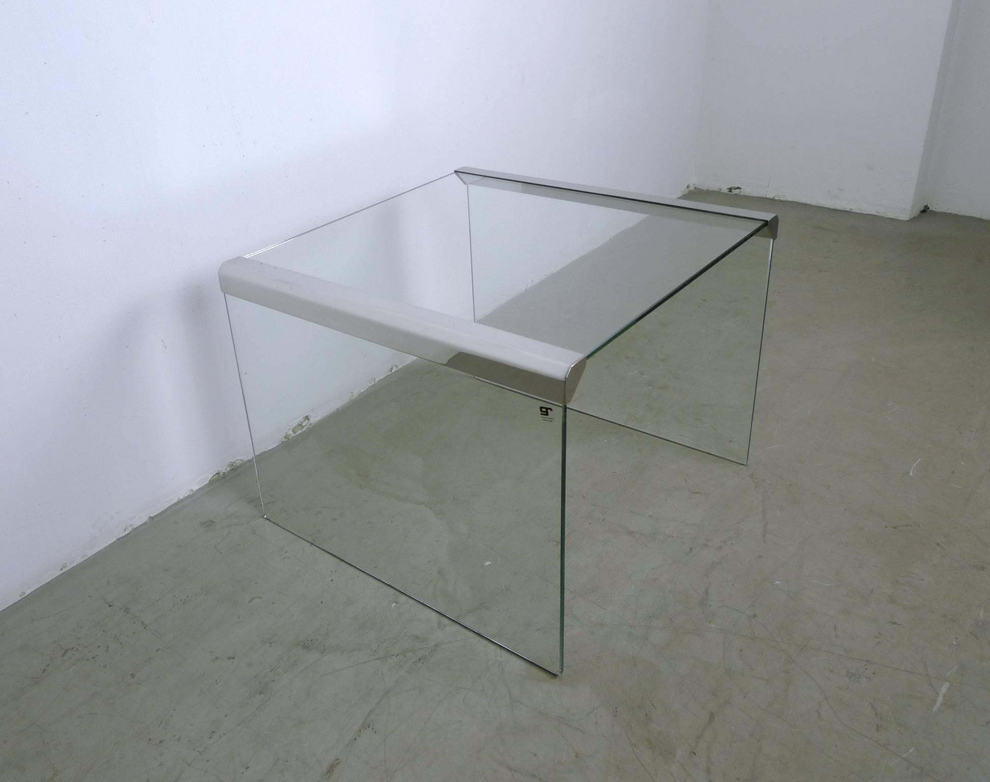 Glass Side Table with Magazine Rack from Galotti & Radice, Italy, 1970s 3