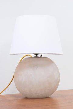 Lampe de table sphérique en verre de Gunnar Eklöf. Corona belysning, moderne suédois, années 30