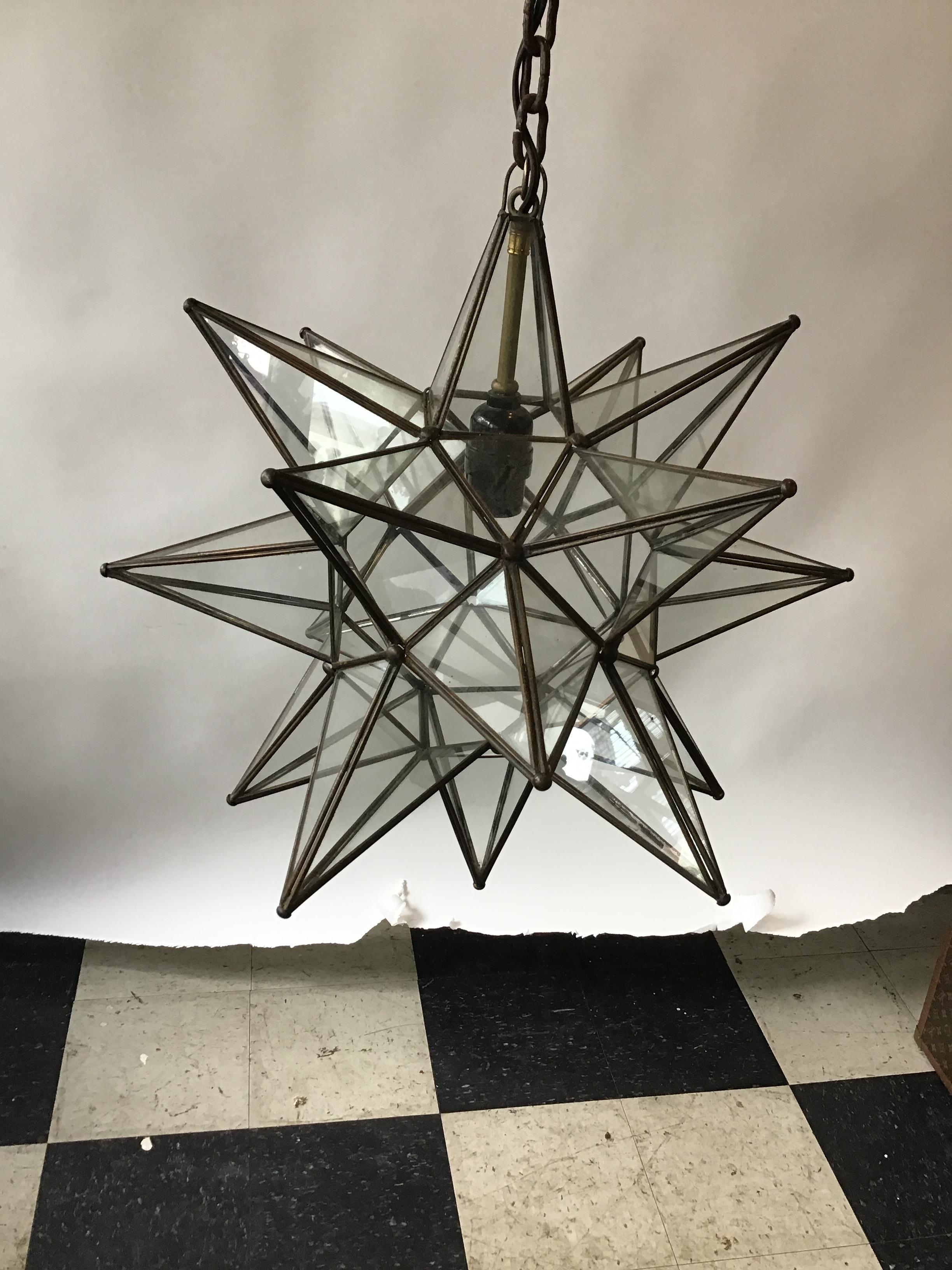 Glass Star Chandelier In Good Condition In Tarrytown, NY