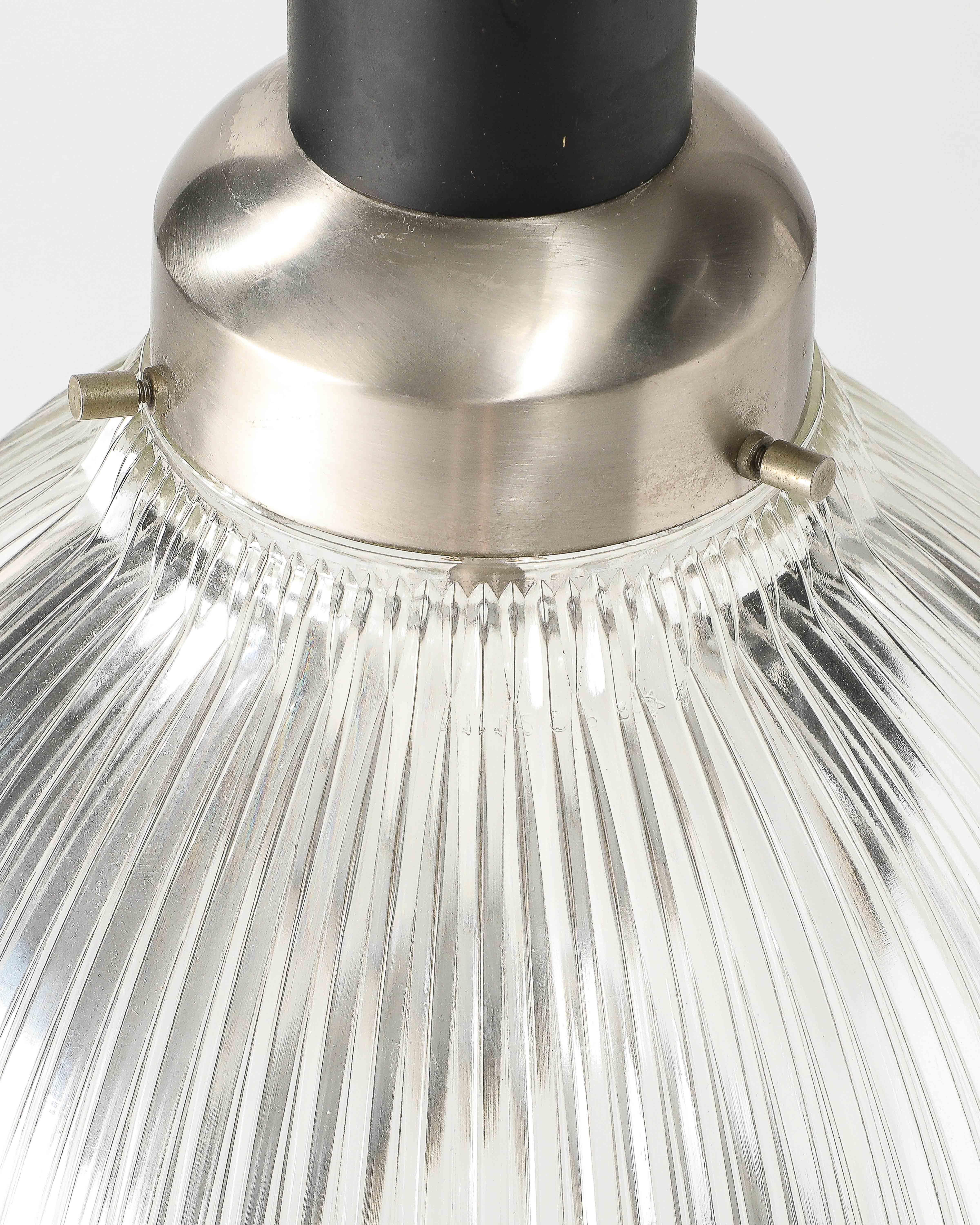 Lampada a sospensione in vetro, acciaio e smalto di B.B.P.R. per Artemide, Italia, 1950 circa. in vendita 8