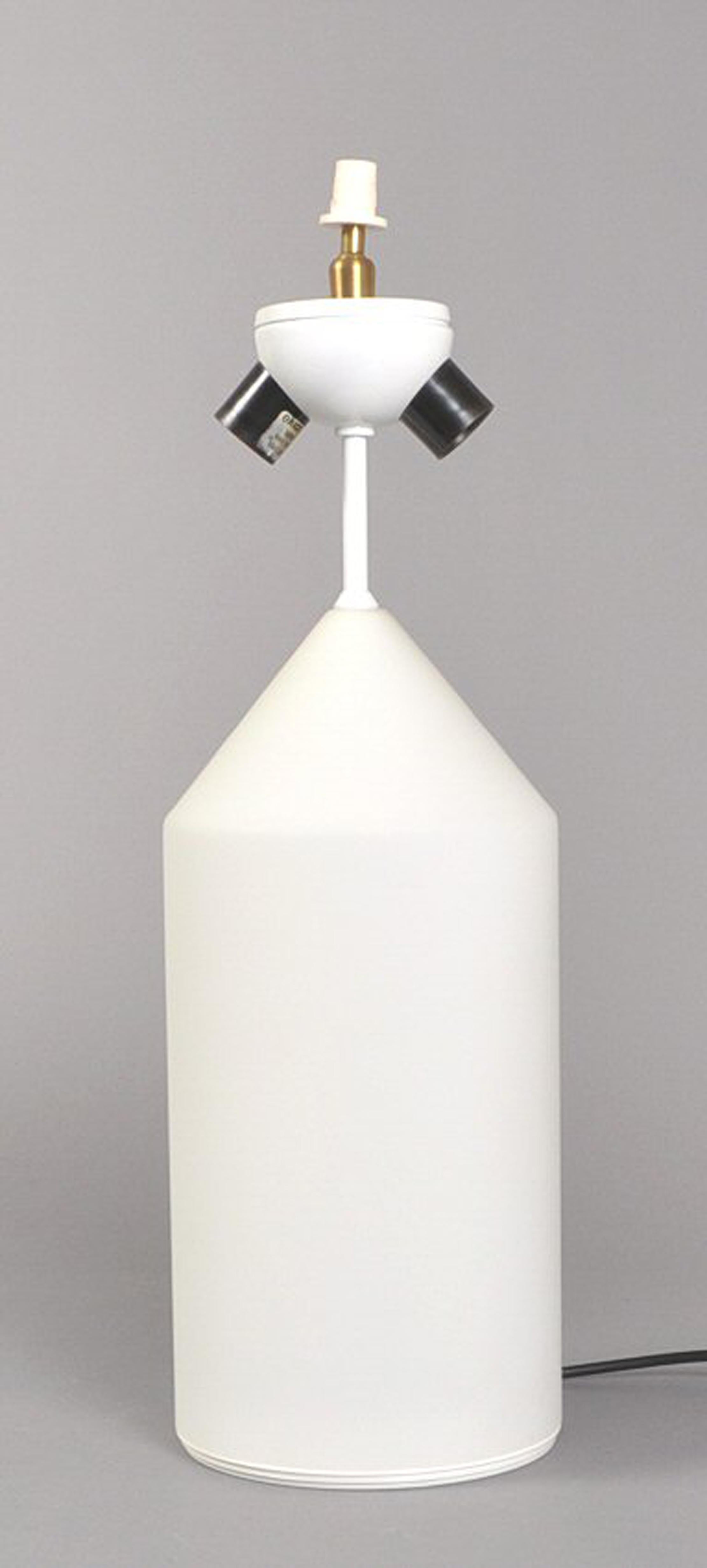 Tischlampe aus Glasglas Atollo 235 von Vico Magistretti für Oluce im Zustand „Neu“ im Angebot in Vienna, AT
