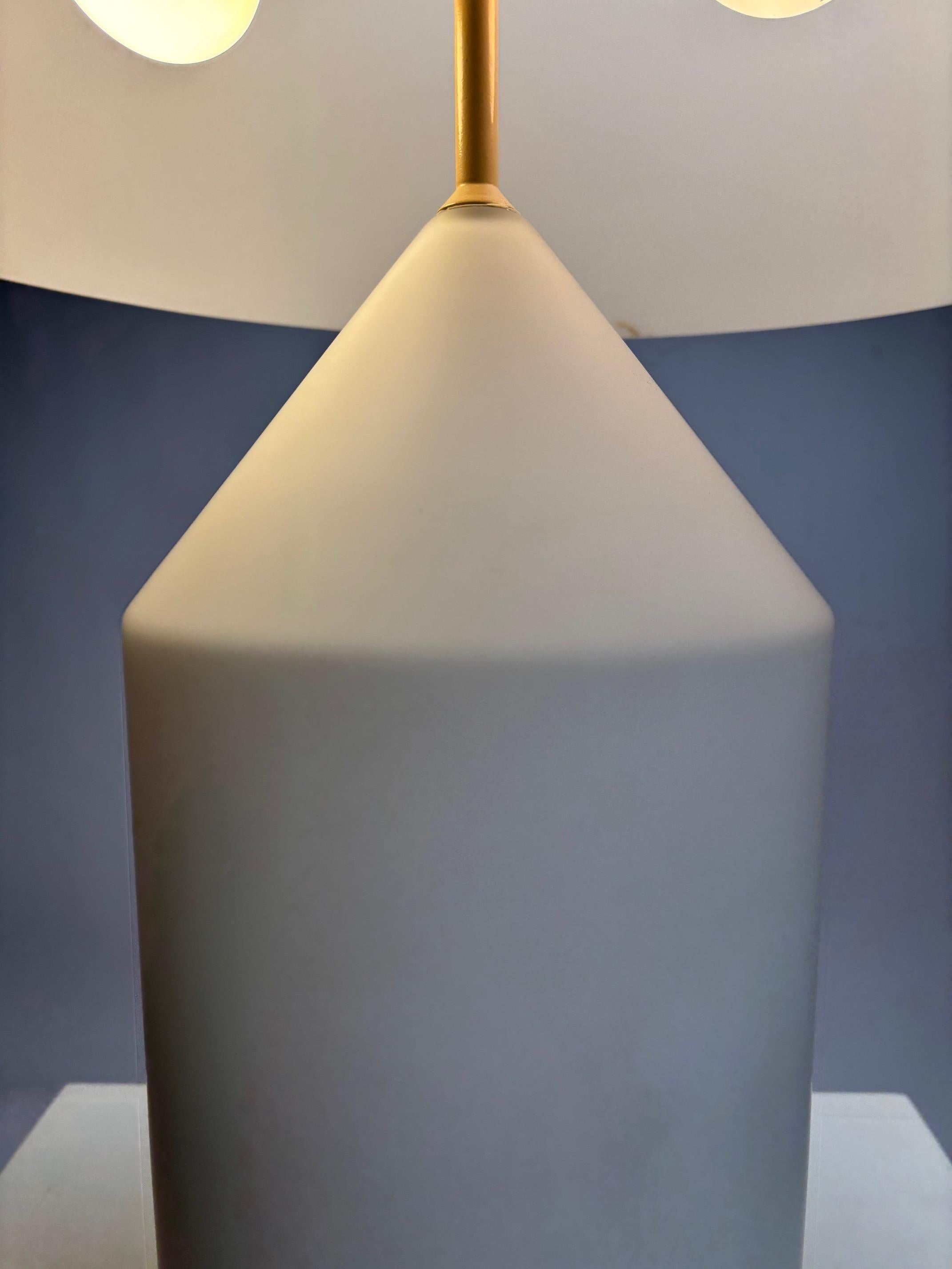 Fine XX secolo Lampada da tavolo in vetro Atollo 235 di Vico Magistretti per Oluce (Versione precedente) in vendita