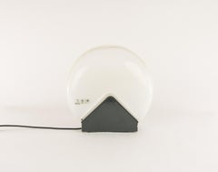 Lampada da tavolo in vetro di Roberto Pamio per Leucos degli anni '70